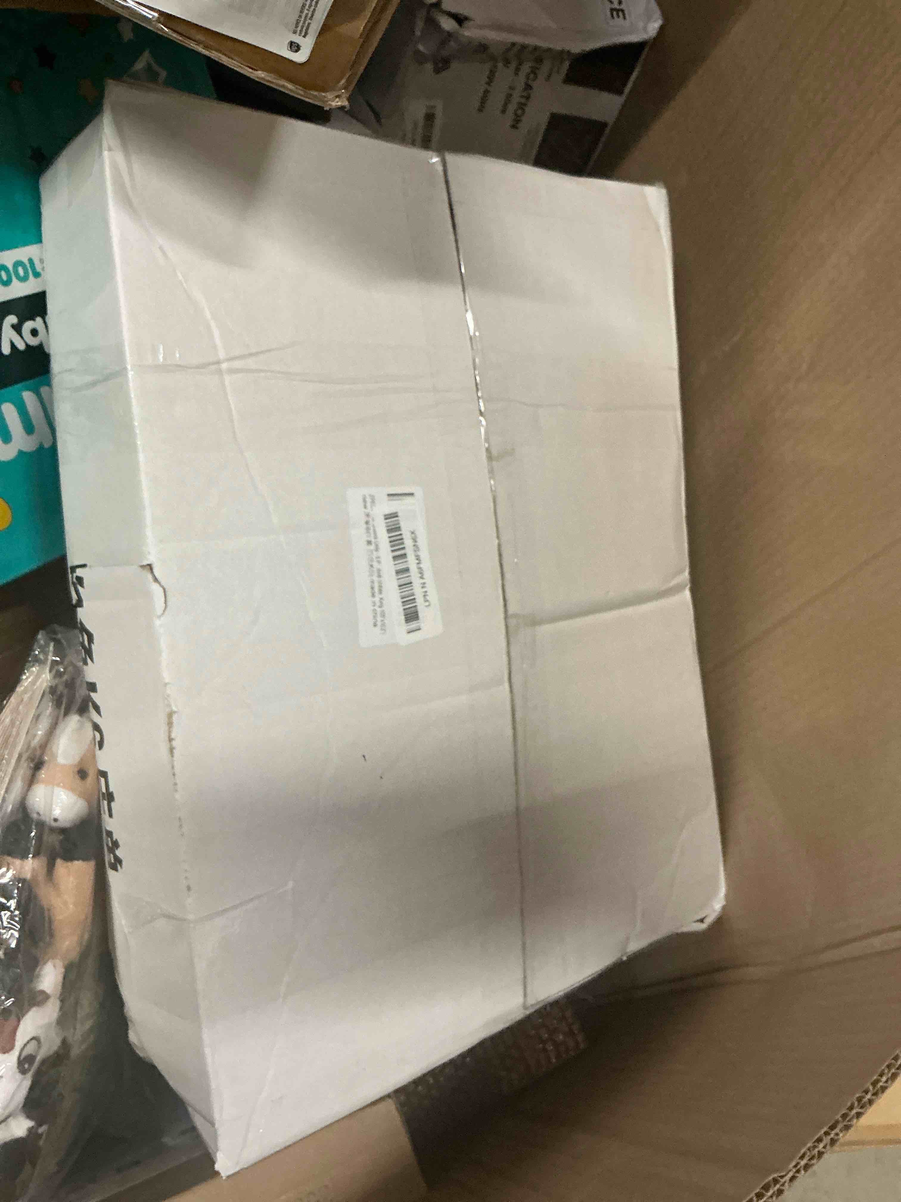 Condition photo showing Good Condition for ZPECC White Bulk Flat Sheets Only King Size 6 Pack, Easy Sort Top Bed Sheet by Color-Coded Hem Threads, Soft Durable Brushed Microfiber Fabric Hotel Airb&bs Essentials for Hosts, 105"x102" King White 6