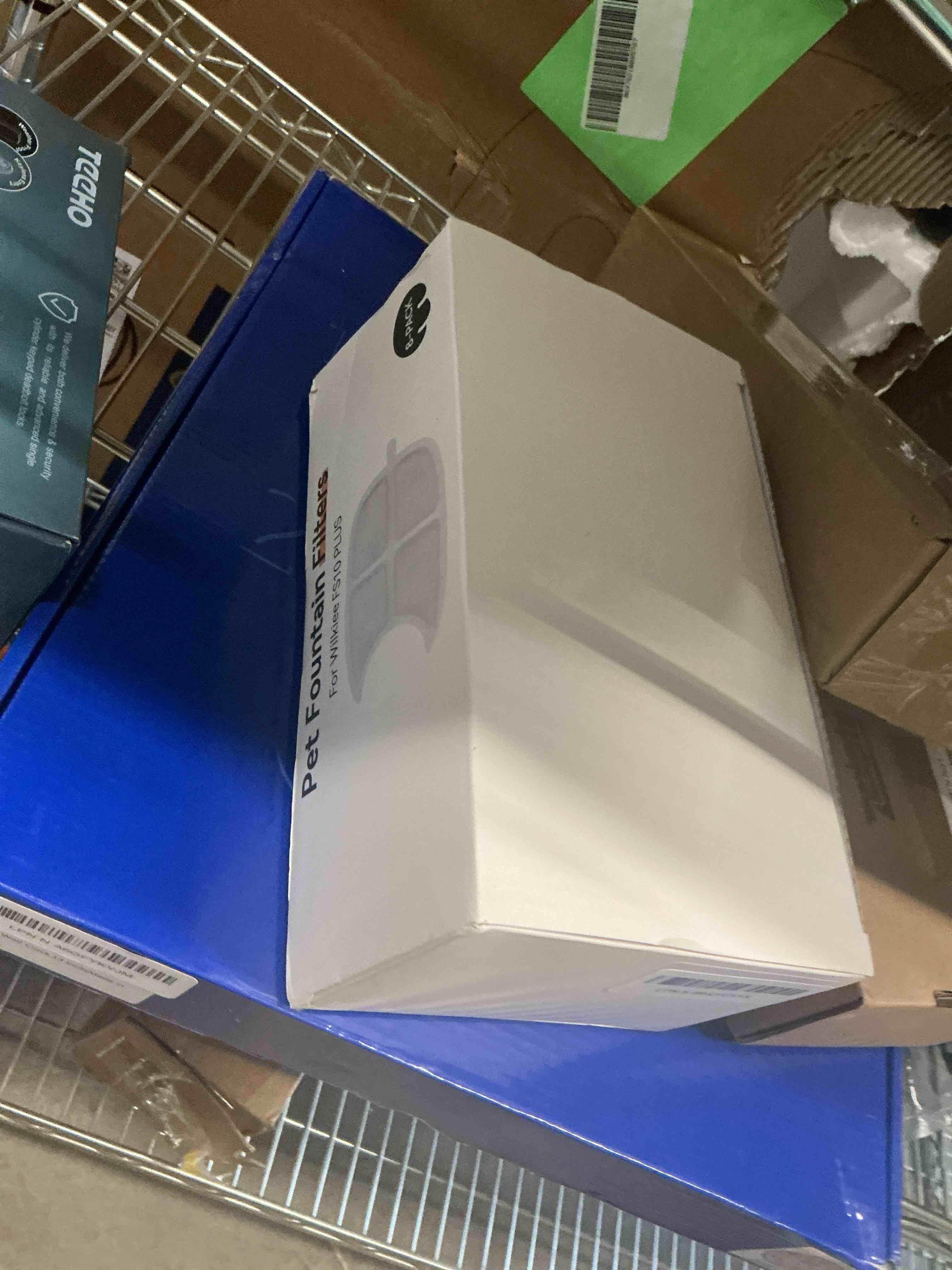 Condition photo showing Good Condition for Filters Replacement Filter for FS10 Plus Cat Fountain, 6 Layer Filter, Pet Drinking Fountain for 138 fl oz/4.1L FS10 Plus (White, 8 Filters + 32 Sponges & 8 Pump Filters) White 8 Filters + 32 Sponges & 8 Pump Filters