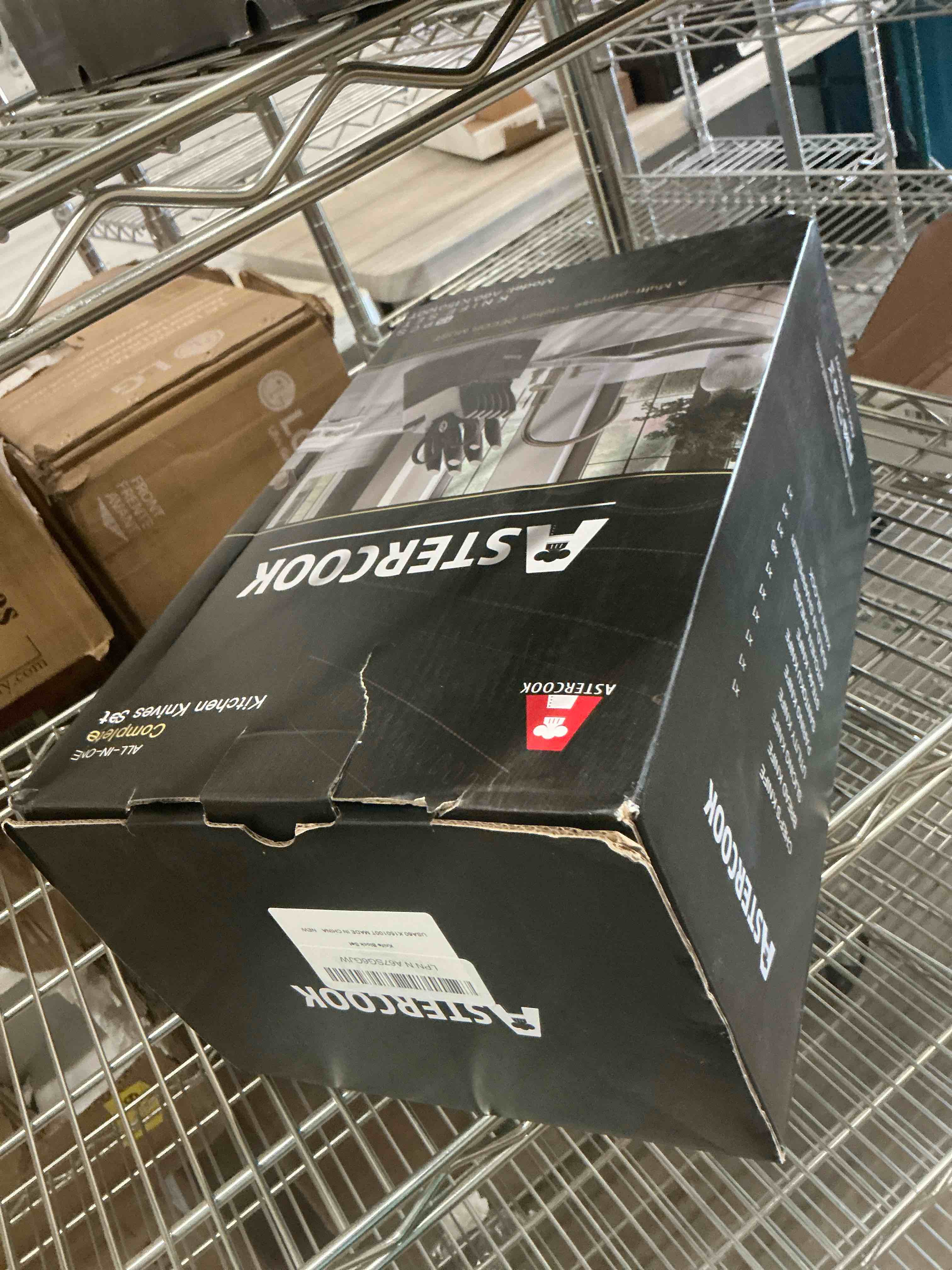 Condition photo showing Good Condition for Astercook Knife Set, Kitchen Knives with Block and Sharpener Ceramic Coating 15 Pcs German Stainless Steel Knives Sharp Blade Dishwasher Safe Deba Knives with Ergonomic Handle, Elegant Black A Elegant Black