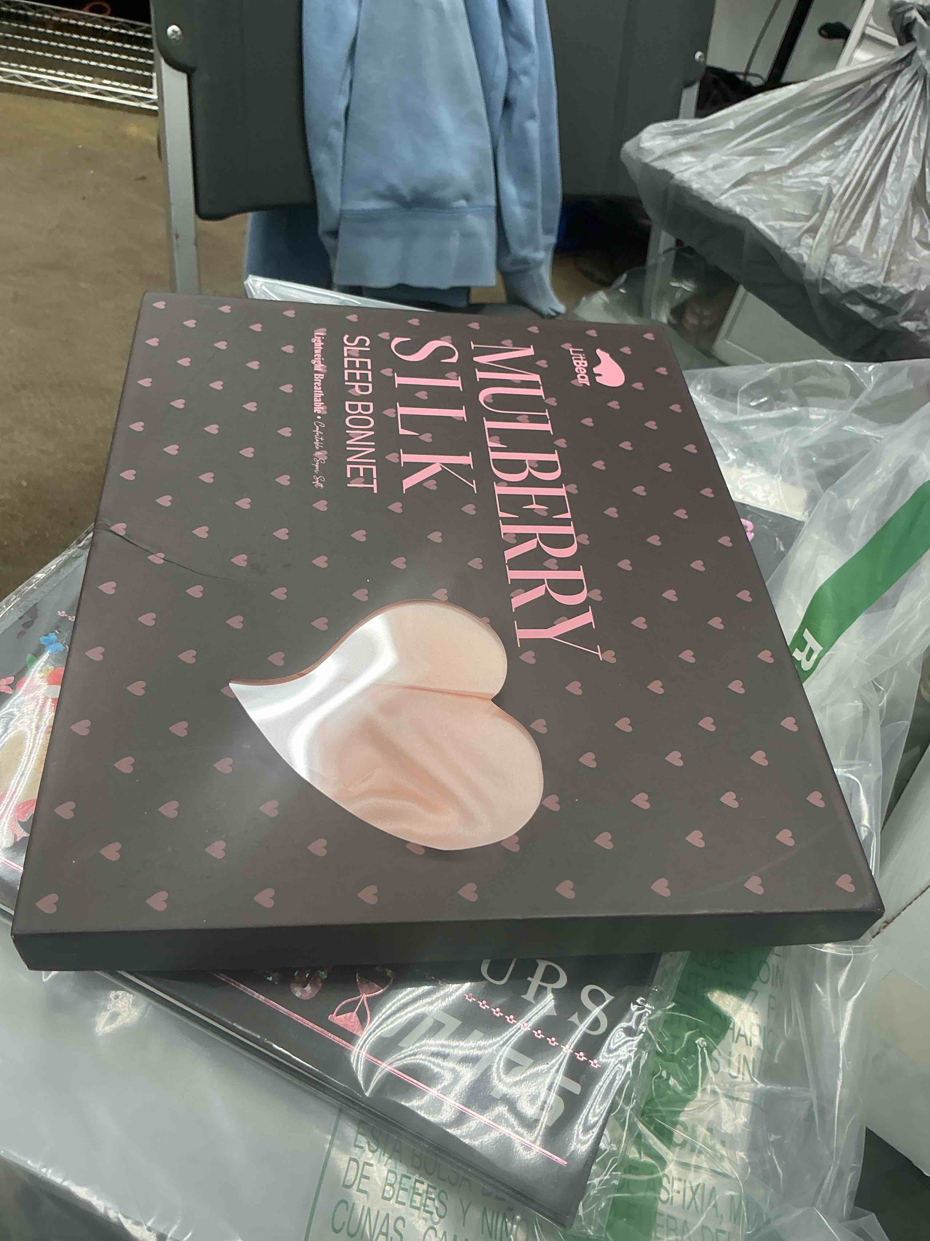Condition photo showing Good Condition for LitBear 100% Mulberry Silk Bonnet for Sleeping Women, 22 Momme Silk Hair Wrap with Elastic Band for Long Short Curly Hair Pink