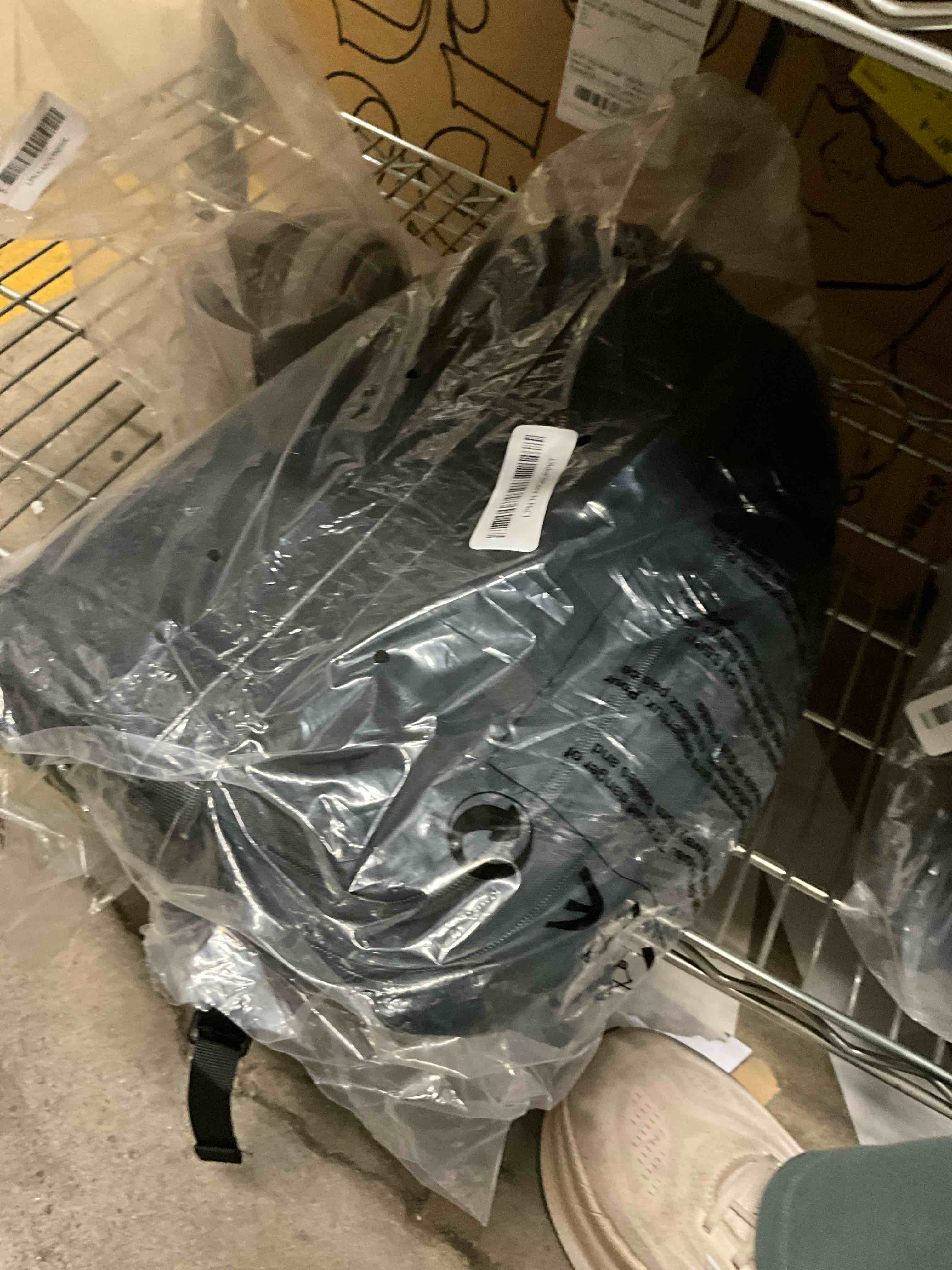 Condition photo showing Good Condition for Travel Backpack, 50L Expandable Extra Large Laptop Backpack, Carry On Backpack Water Resistant Business Suitcase Daypack Bag Fits 17 Inch Laptops, Travel Gifts for Men Women, Black XXL-(20''x13''x10'') Black