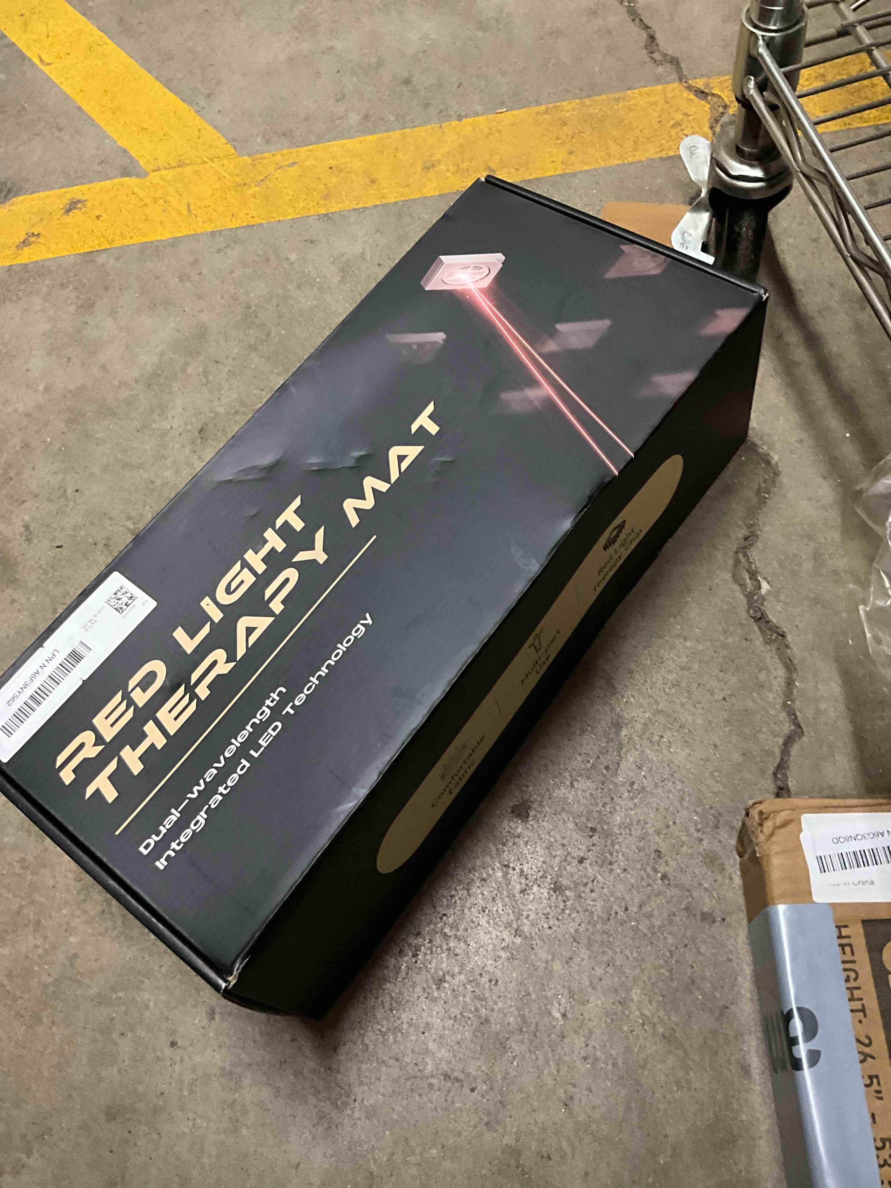 Condition photo showing Good Condition for LITDUCK Body Red Light Therapy Mat, Eligible Red Light Therapy Blanket, 325pcs 2in1 LEDs(660nm& 850nm), Premium Leather, Adjustable Timer & Intensity 36.3"*15.8" 92x40cm 325Leds