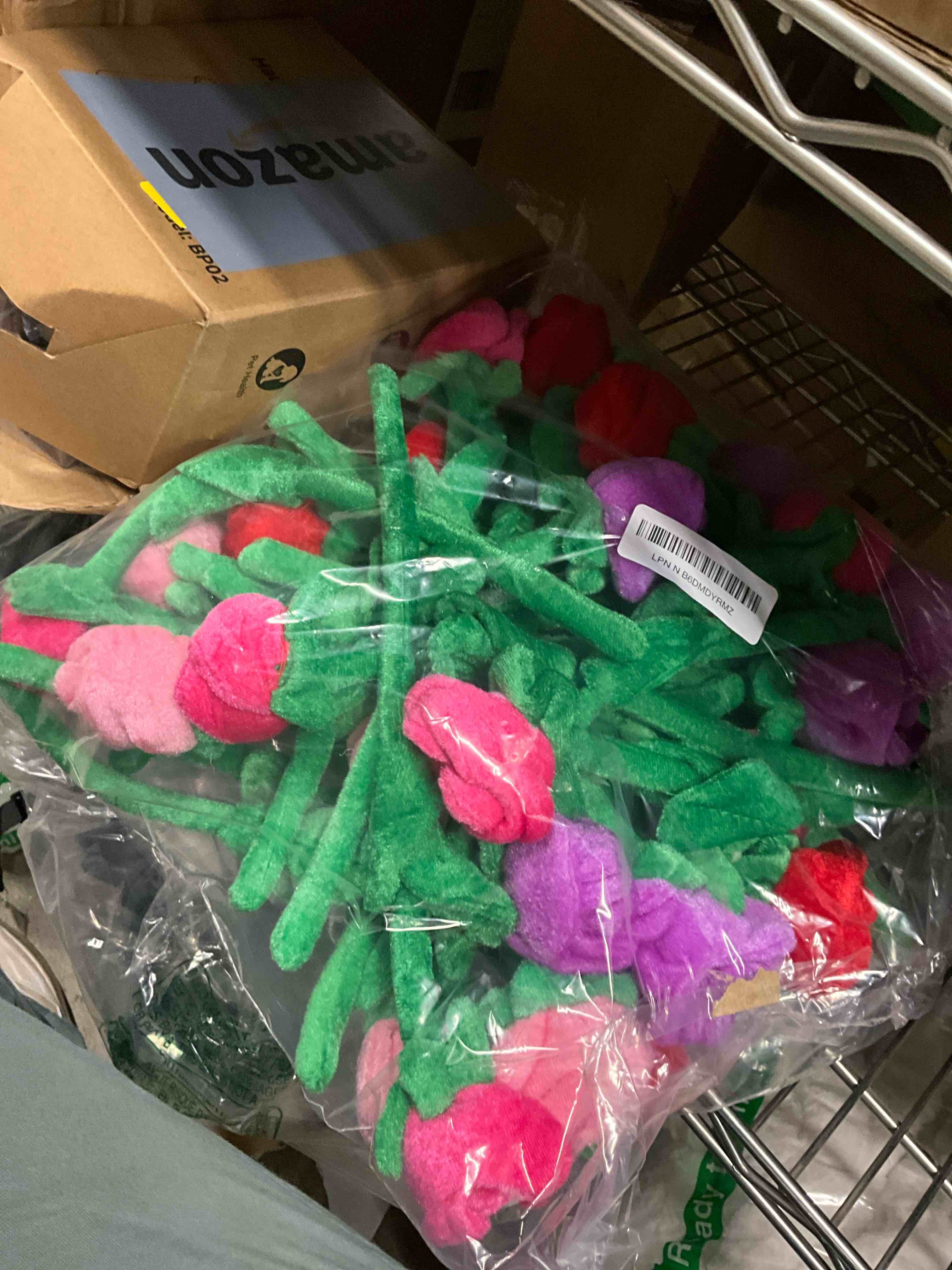 Condition photo showing Good Condition for Deekin 36 Pcs Valentine's Day Plush Rose Flower Bendable Stems Colorful Soft Rose Stuffed Flower Toy Fake Bendy Plush Bouquet Roses Valentine Bulk for Women Girlfriend Gift Graduation, 12.6''