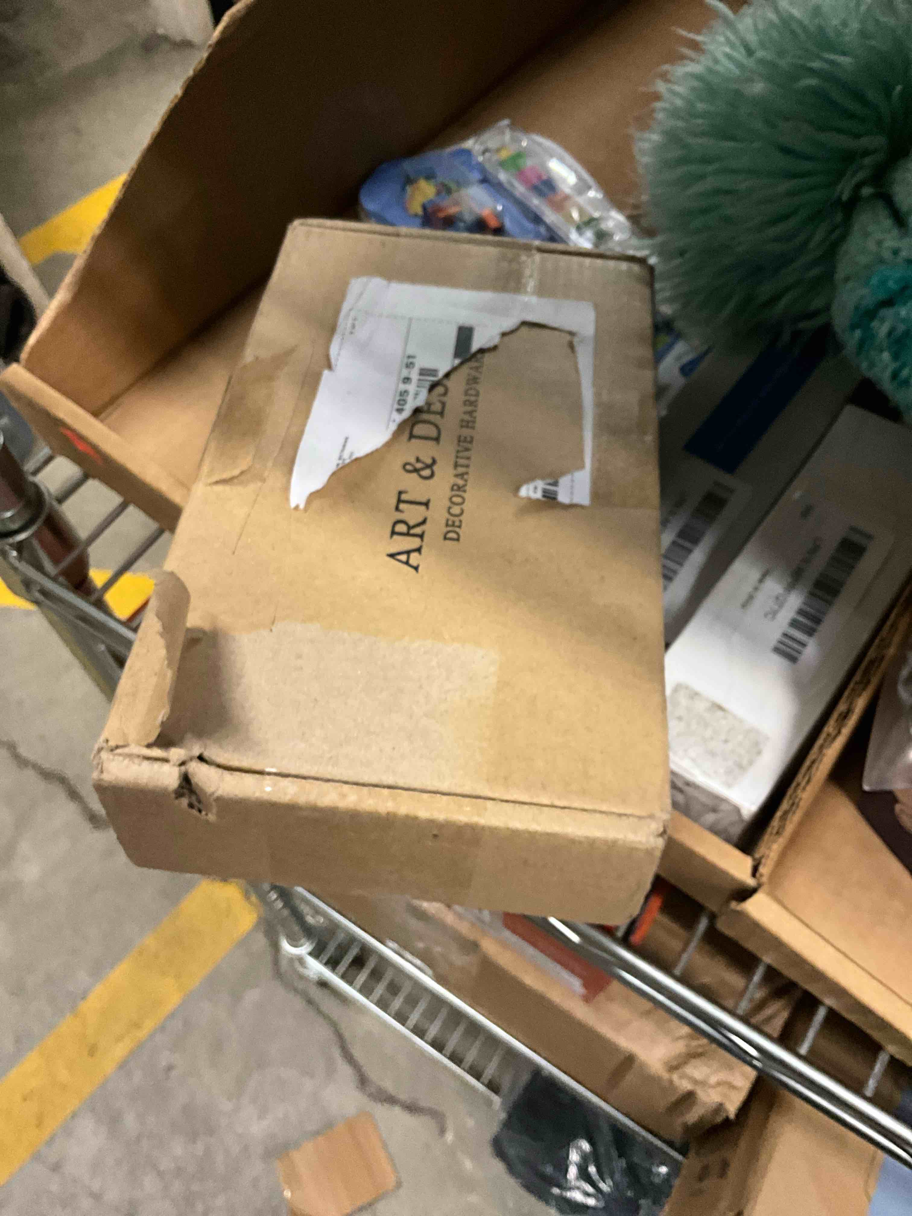 Condition photo showing Good Condition for Goo-Ki Brushed Gold Cabinet Knobs(Oval Shape) with Backplate(Square Shape) for Cupboard,Dresser,6 Packed