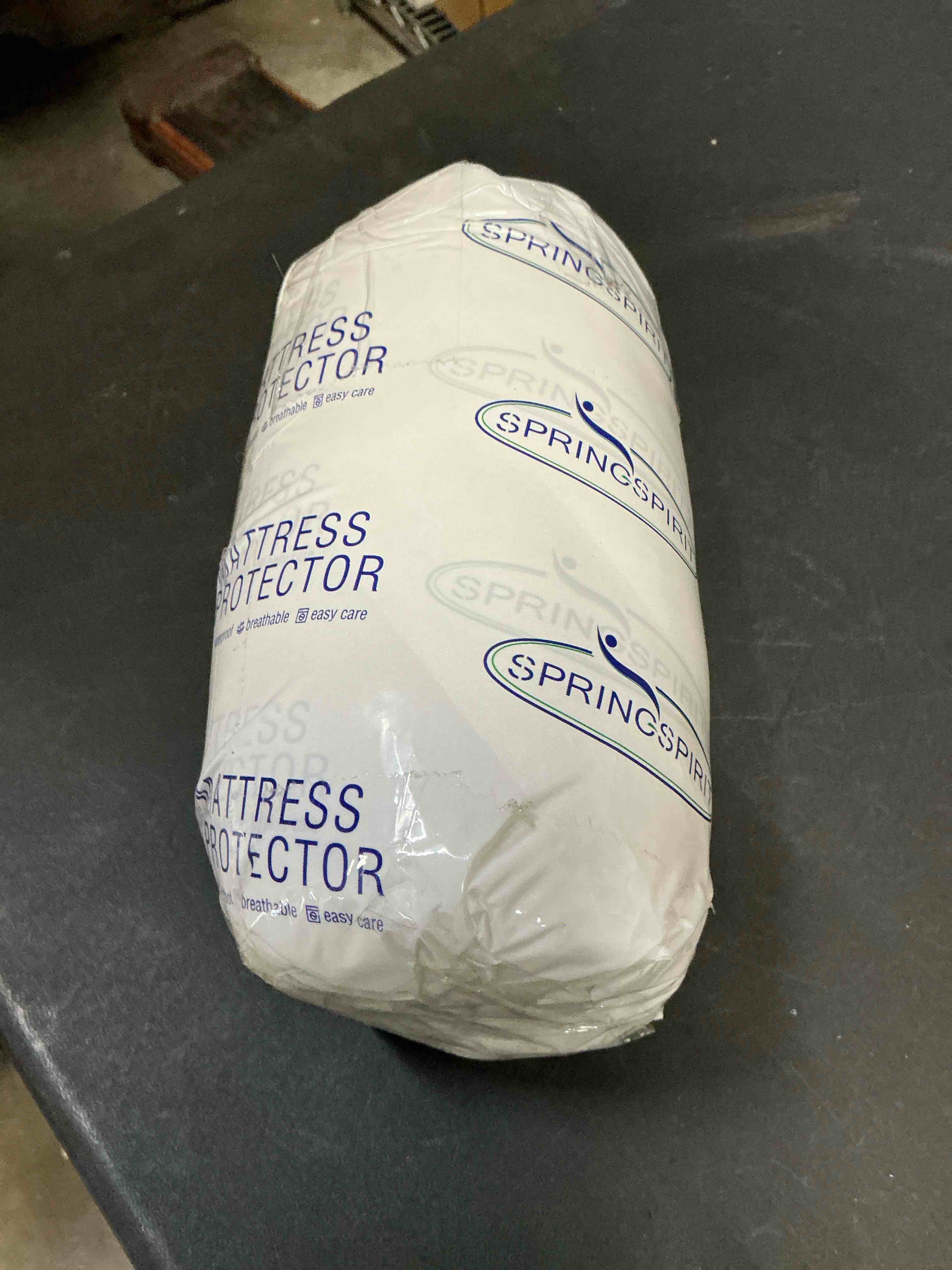 Condition photo showing New/Like New for Queen Mattress Protector Waterproof Cover Absorbent Fitted Sheet up - 18'' Deep Pocket Mattress Cover Queen Size Bed Sheets, Terry Machine Wash Protection Mattress Protector 1 Queen