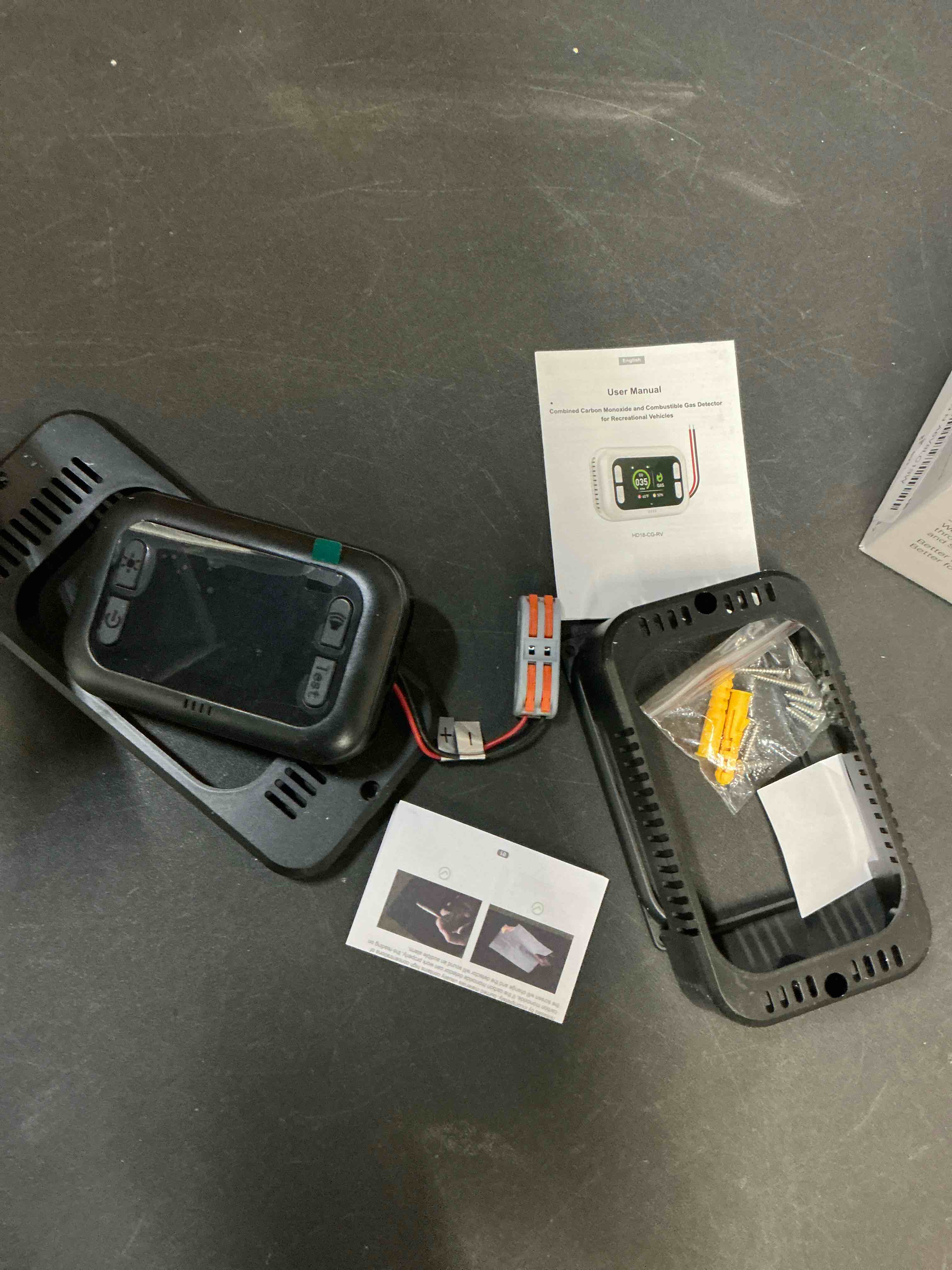 Condition photo showing Good Condition for Carbon Monoxide Detector, 4 in 1 RV Carbon Monoxide & Propane Gas Detector, 12V DC Supply & HD Colorful Display & 360° Rotatable Screen, CO/LPG Gas Leak Alarm for RV, Motorhome, Camper, Trailer, Black