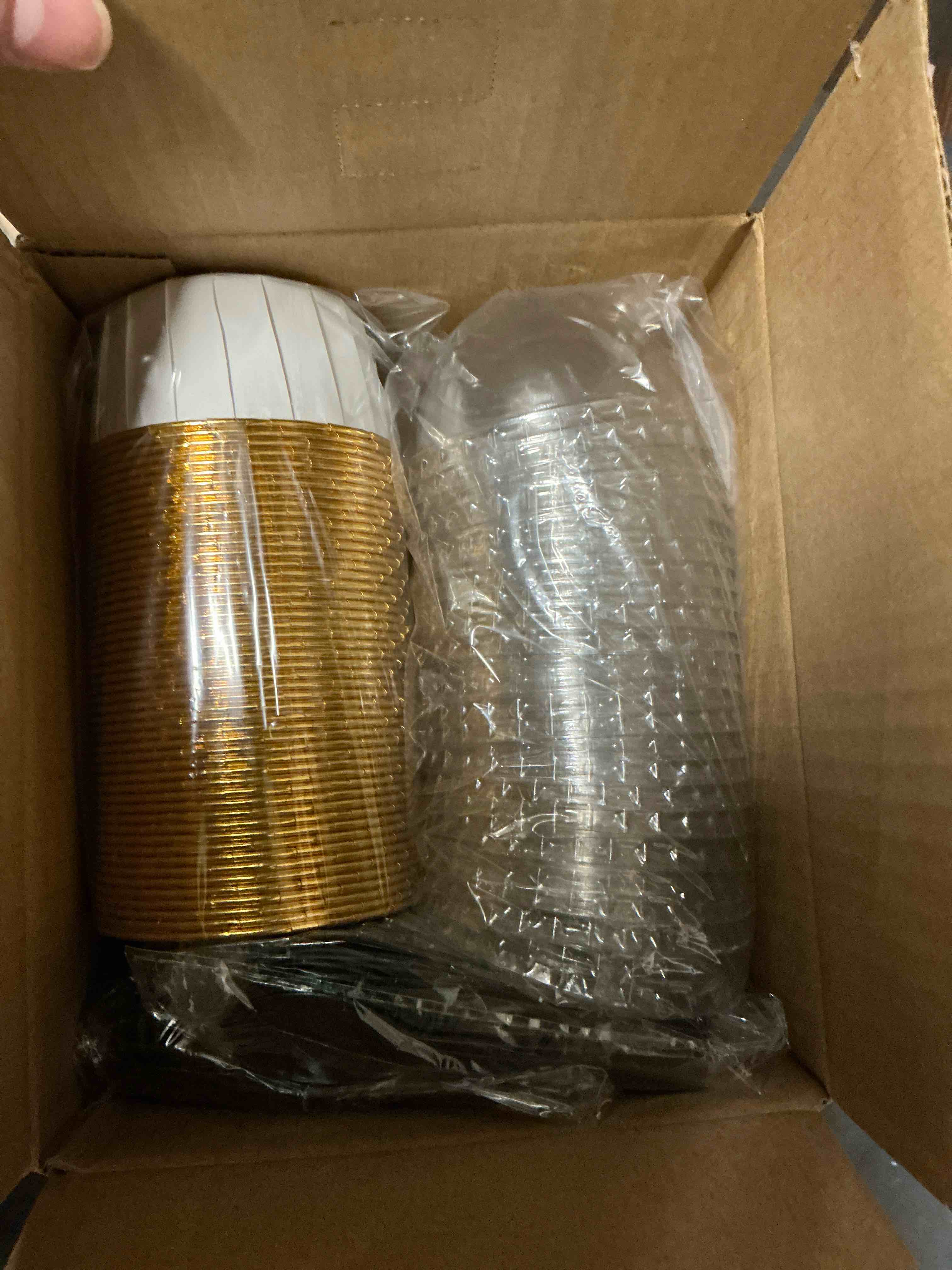 Condition photo showing New/Like New for 50 Pack Jumbo Cupcake Cups with Lids,LNYZQUS 5oz Foil Cupcake Muffin Liners,Disposable Ramekins Pans Muffin Tins,Large Baking Cups Cupcake Wrappers Holders -White in gold White 50 Pack
