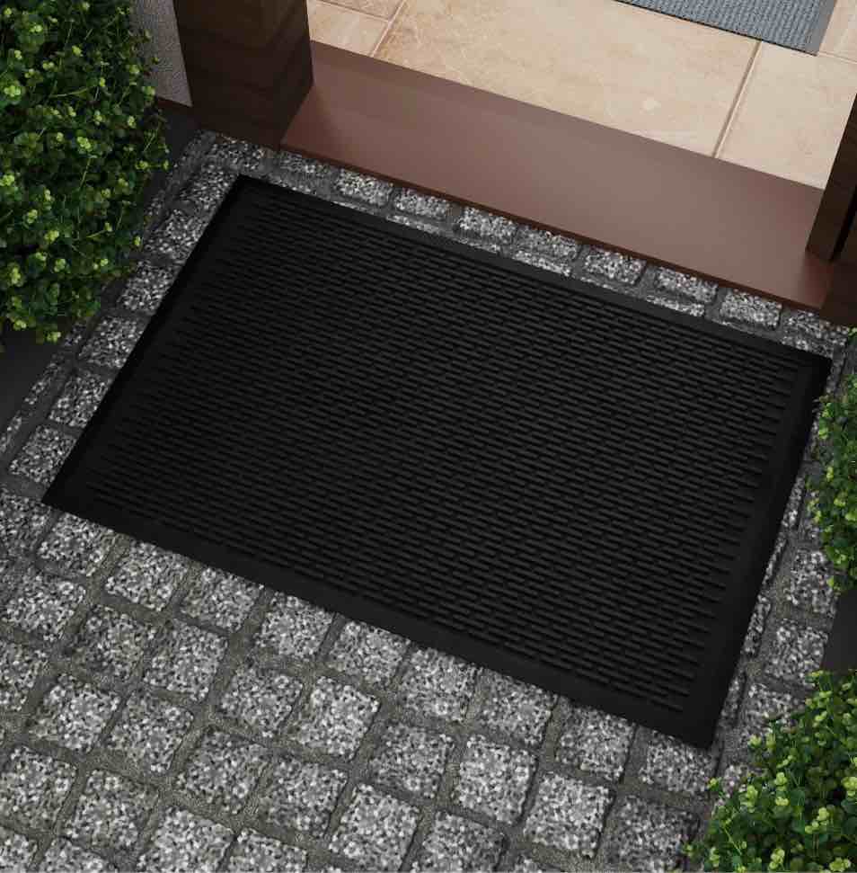 ottomanson easy clean  waterproof non-slip 2x3 indoor/outdoor rubber doormat  24  x 36   black ribbed