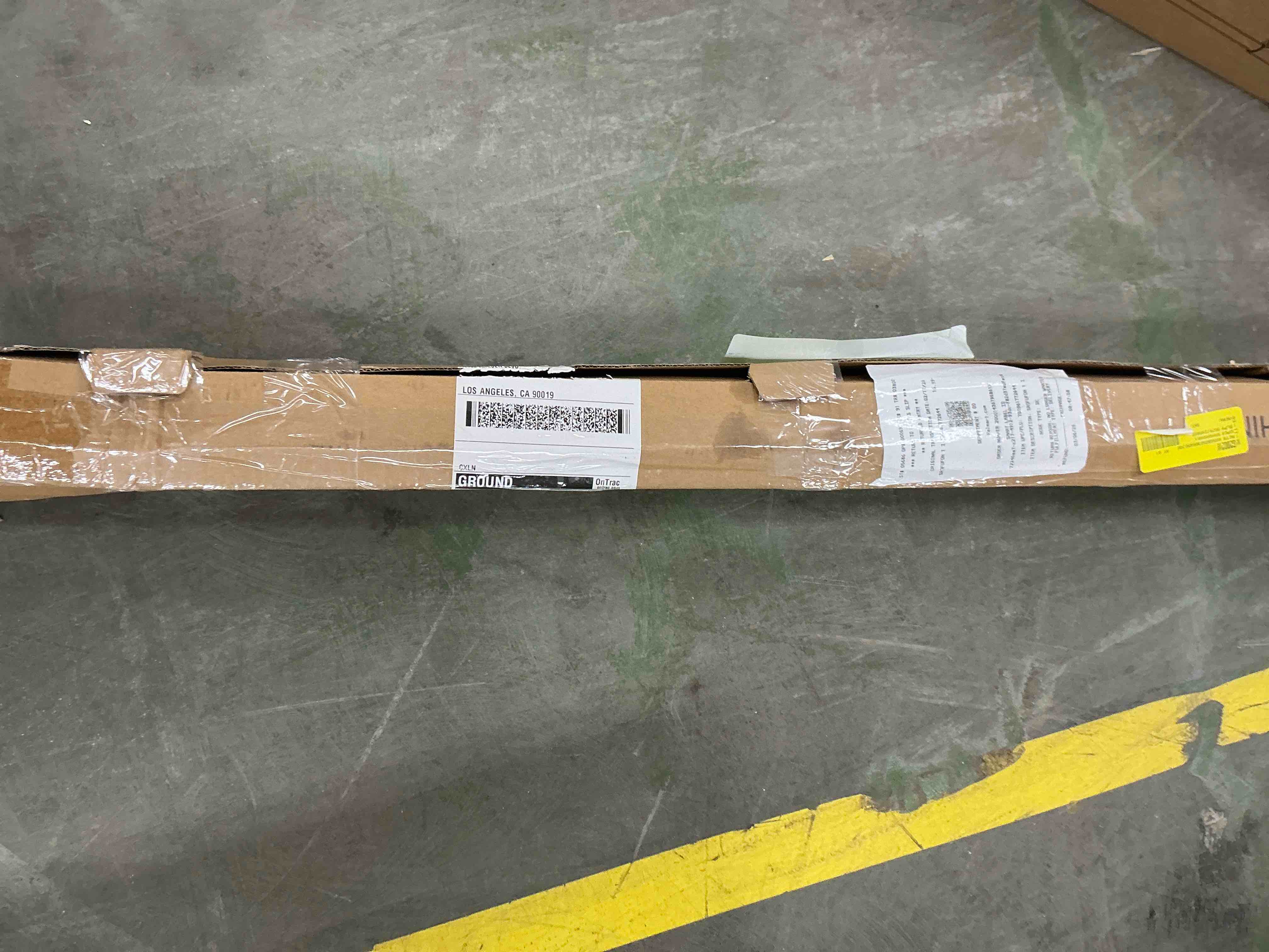 Condition photo showing Good Condition for srofufon 1 inch matte black adjustable curtain rods 48 to 84