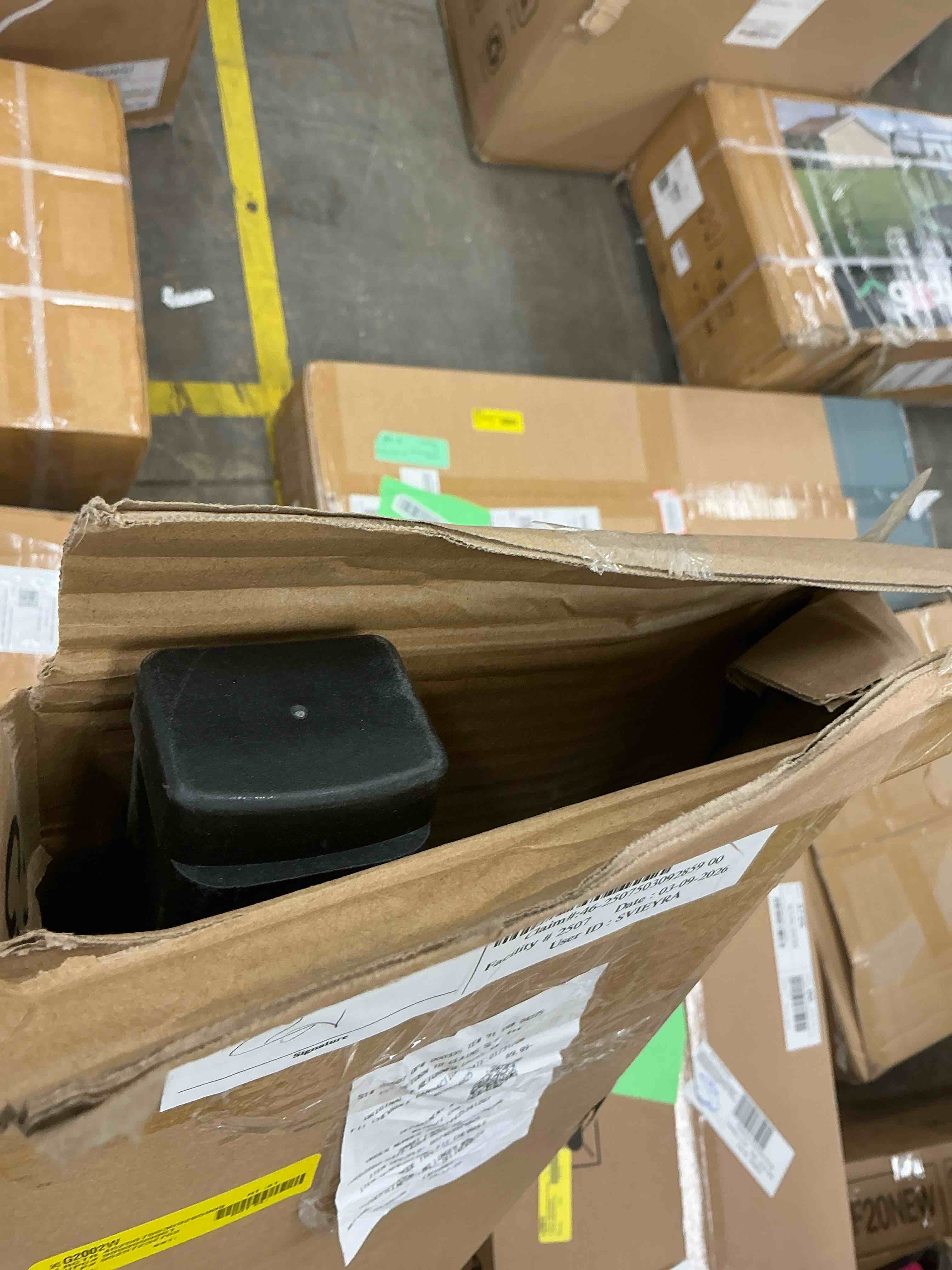https://s3.amazonaws.com/lotting-images-prod/EmanualPiazza/GRA1943387_1774890166771.jpeg