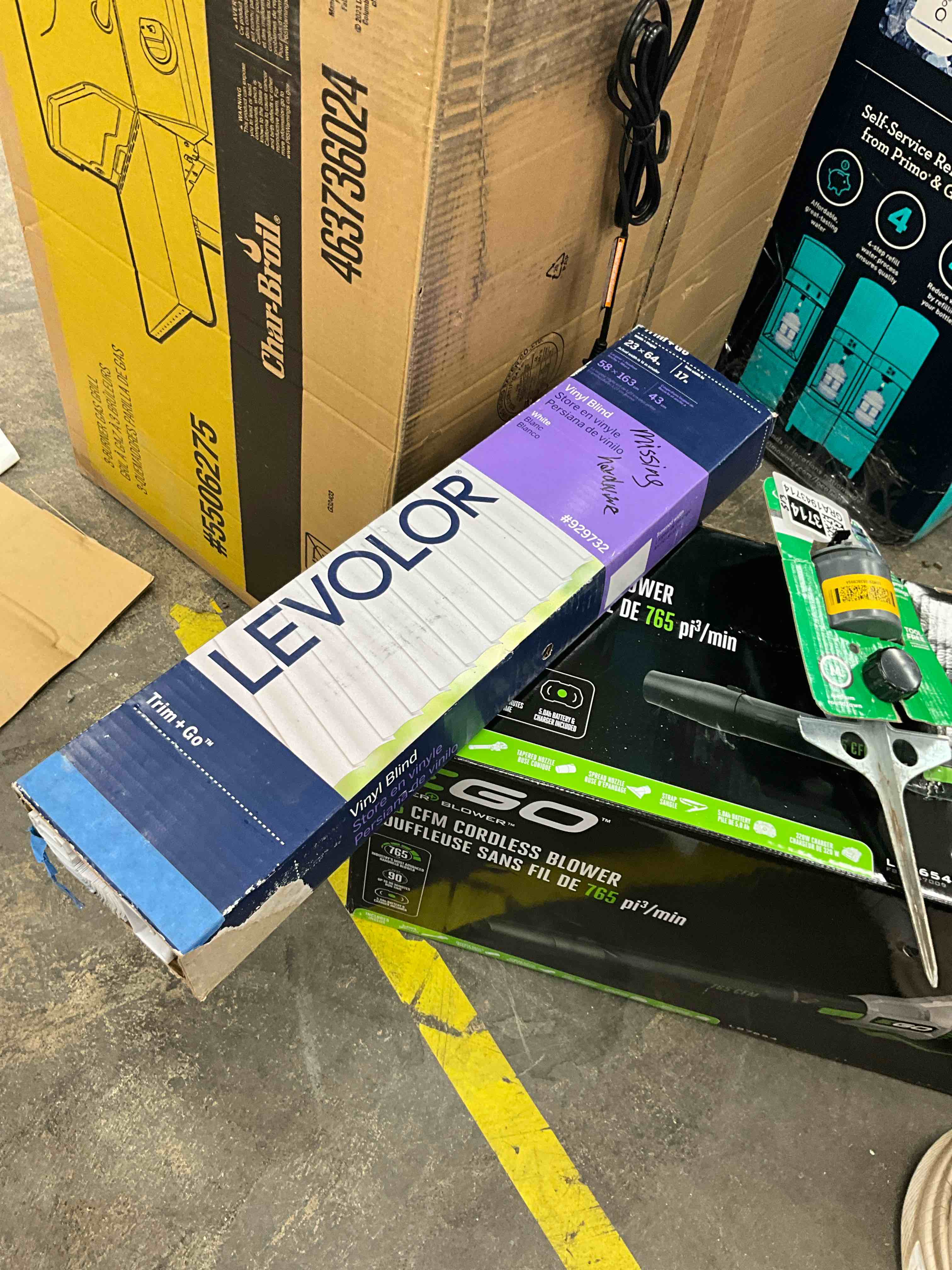 Condition photo showing Good Condition for levolor 23 x 64 cordless white vinyl blinds with 1 inch s-curve slats new in box