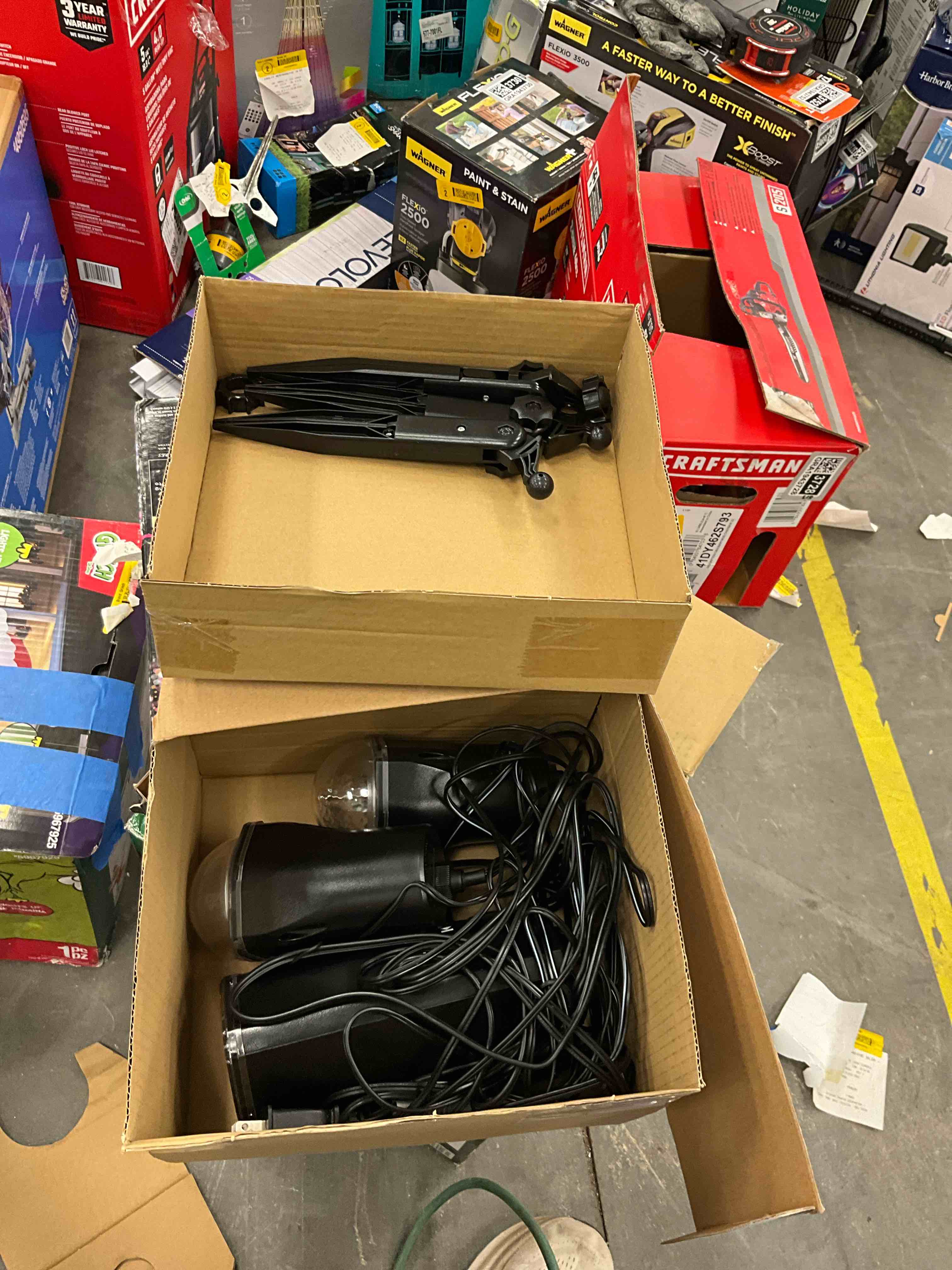 Condition photo showing Good Condition for gemmy orchestra of lights color-changing led projection set spotlights & speaker