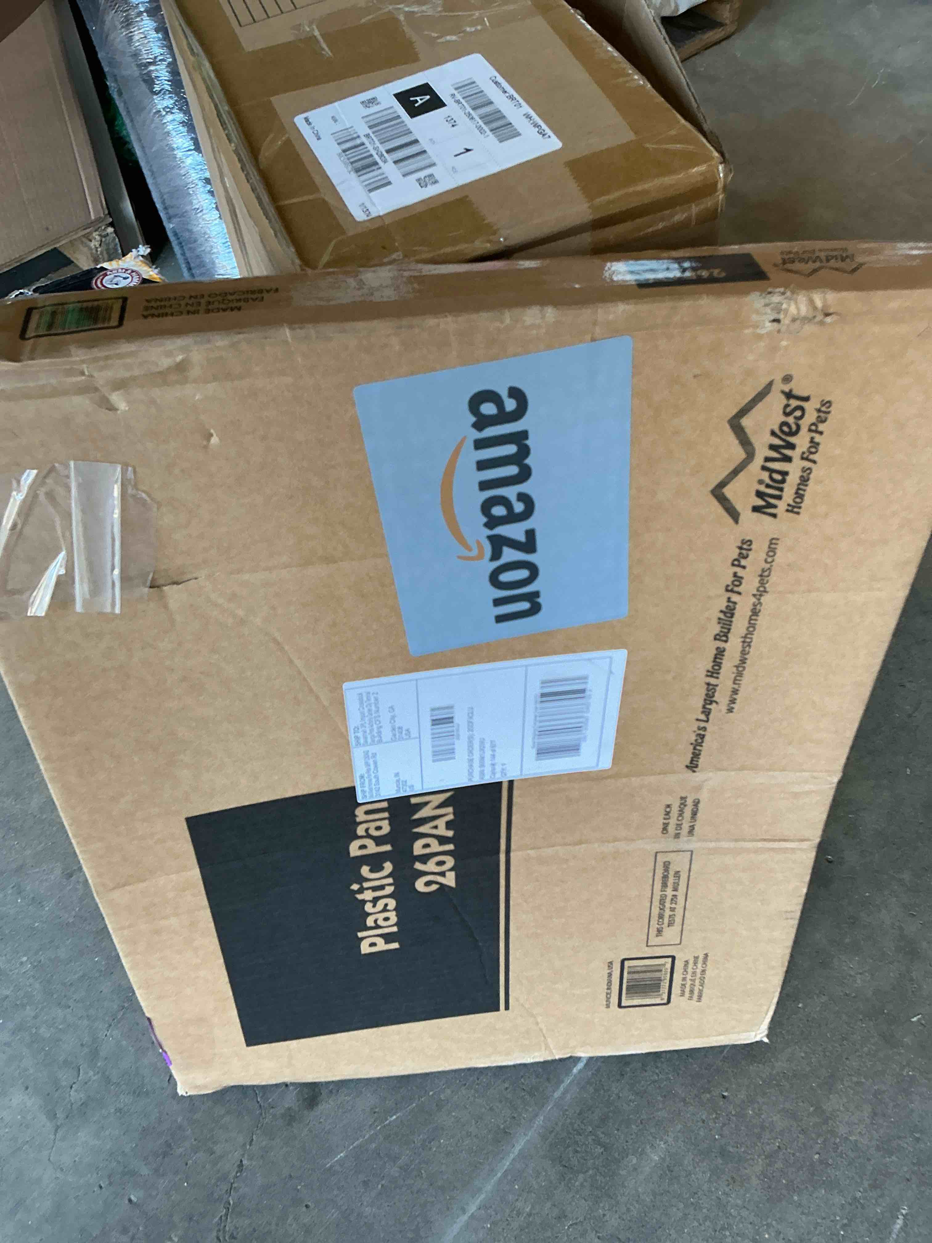 Condition photo showing Good Condition for replacement dog crate pan for midwest and new world dog crate black 22.8"l x 16.7"w x 1.1"h