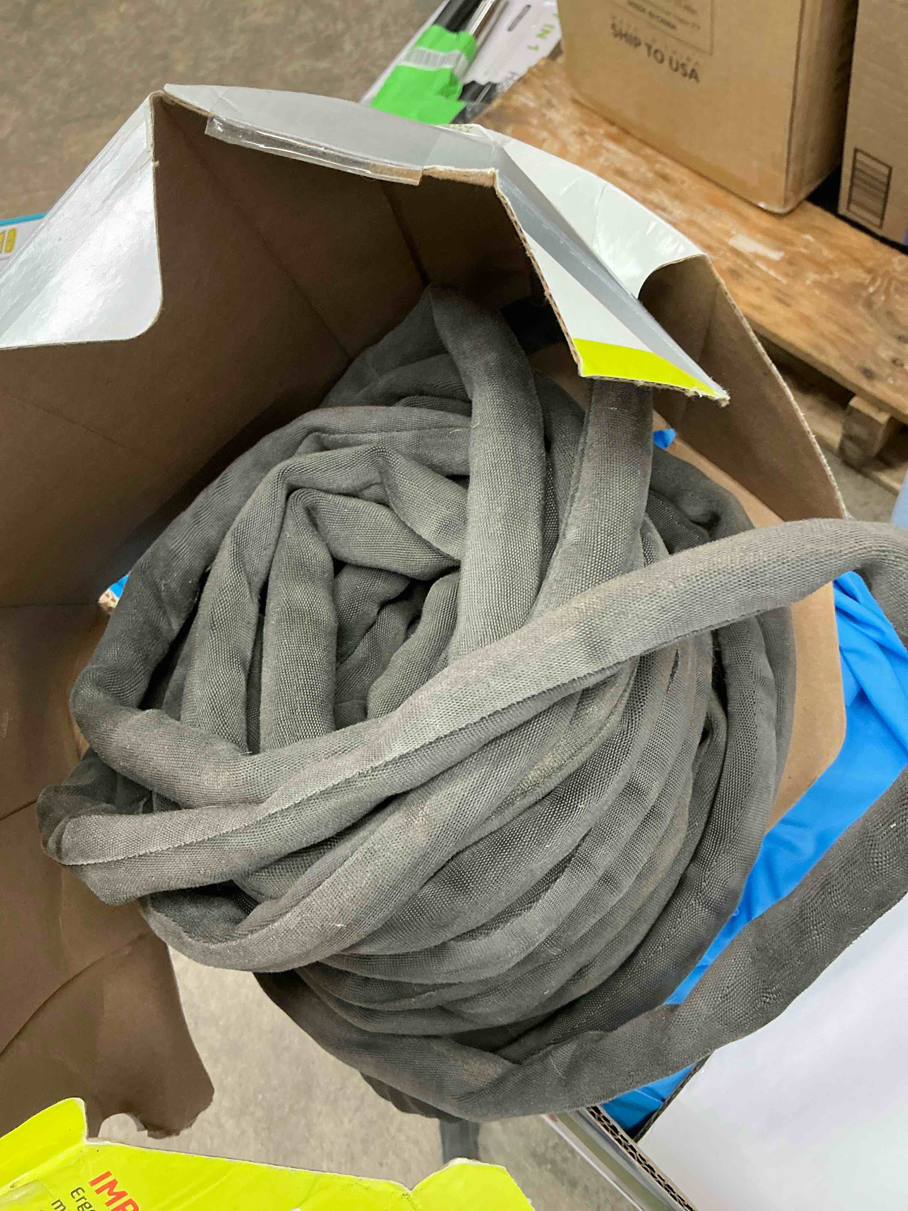 Condition photo showing As Is for teknor 50 ft zero-g tek400150pdq lightweight kink-free garden hose