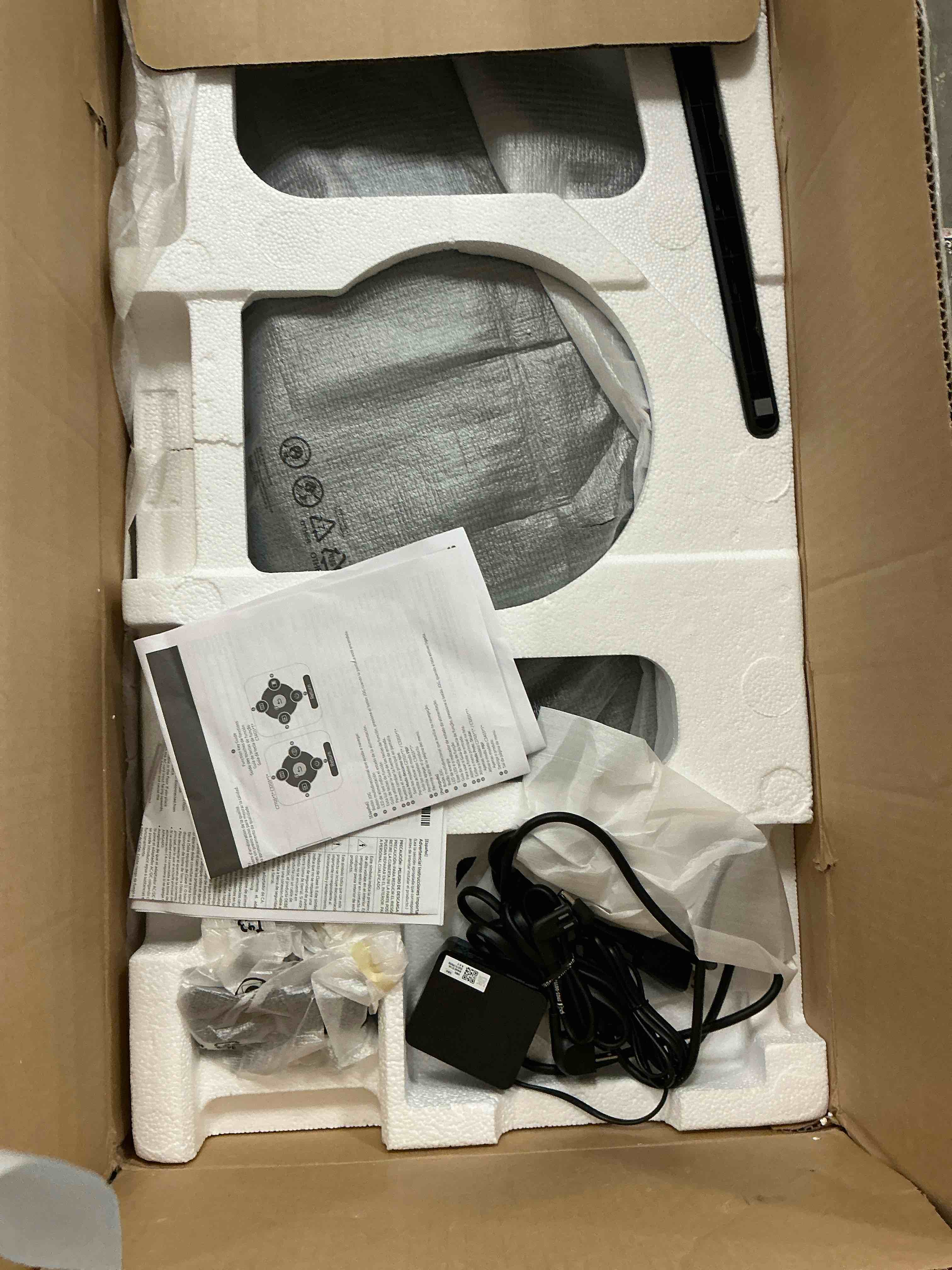 Condition photo showing As Is for samsung 34" odyssey g55t wqhd 165hz 1ms(mprt) amd freesync hdr curved gaming monitor - lc34g55twdnxza
