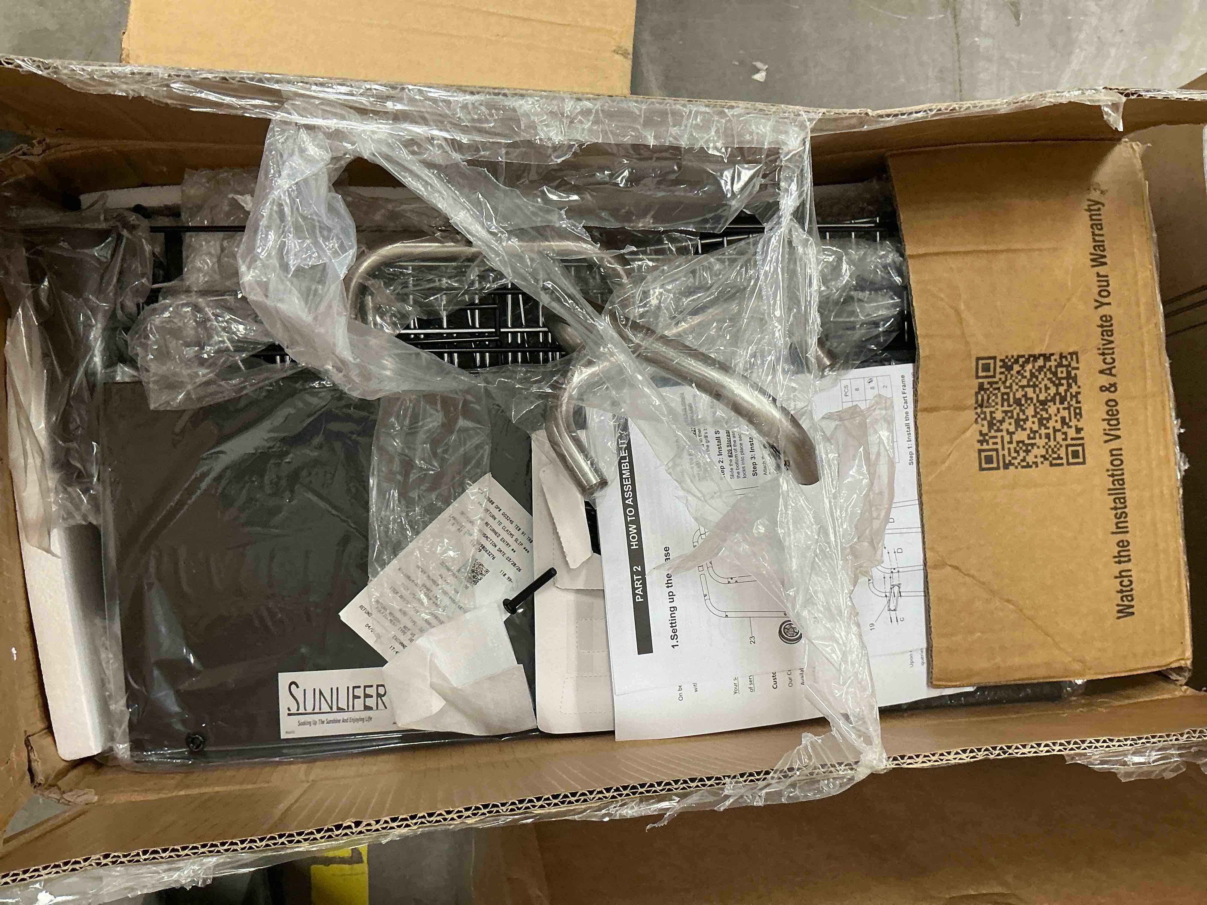 Condition photo showing Good Condition for laravist charcoal offset smoker grill, dual-zone bbq with thermometer & wheels, family-size 512 sq.in
