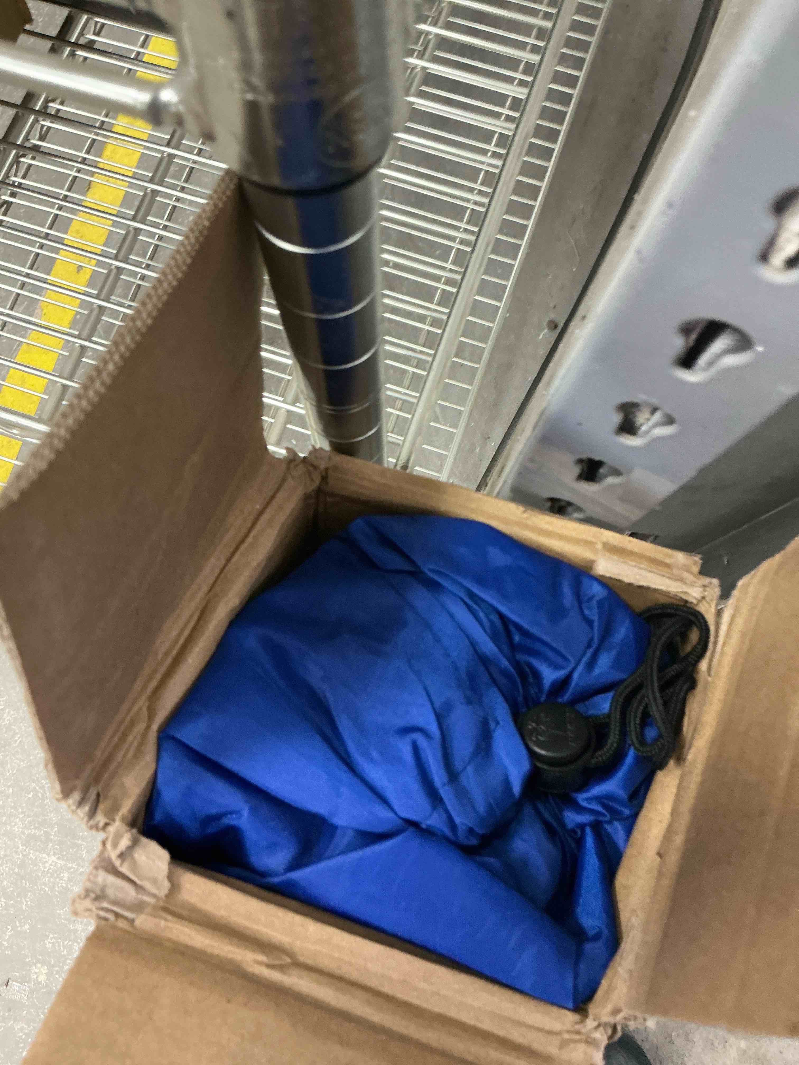 Condition photo showing New/Like New for ammsun 6.5ft twice folded portable travel beach umbrella with sand anchor upf 50+ protection blue