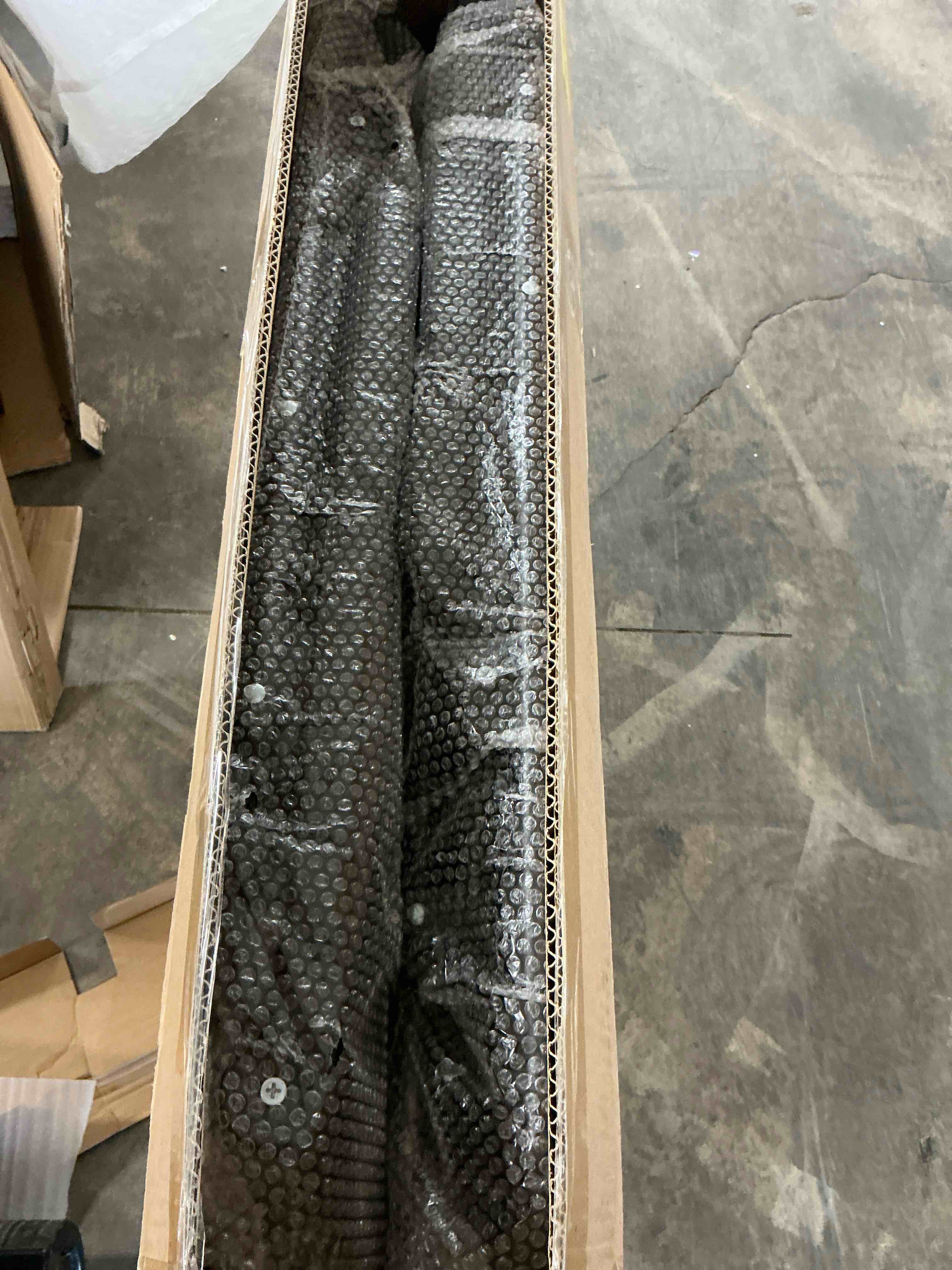 Condition photo showing New/Like New for concetta 2 zero gravity lounge chairs, foldable reclining camping for patio, lawn, beach, black