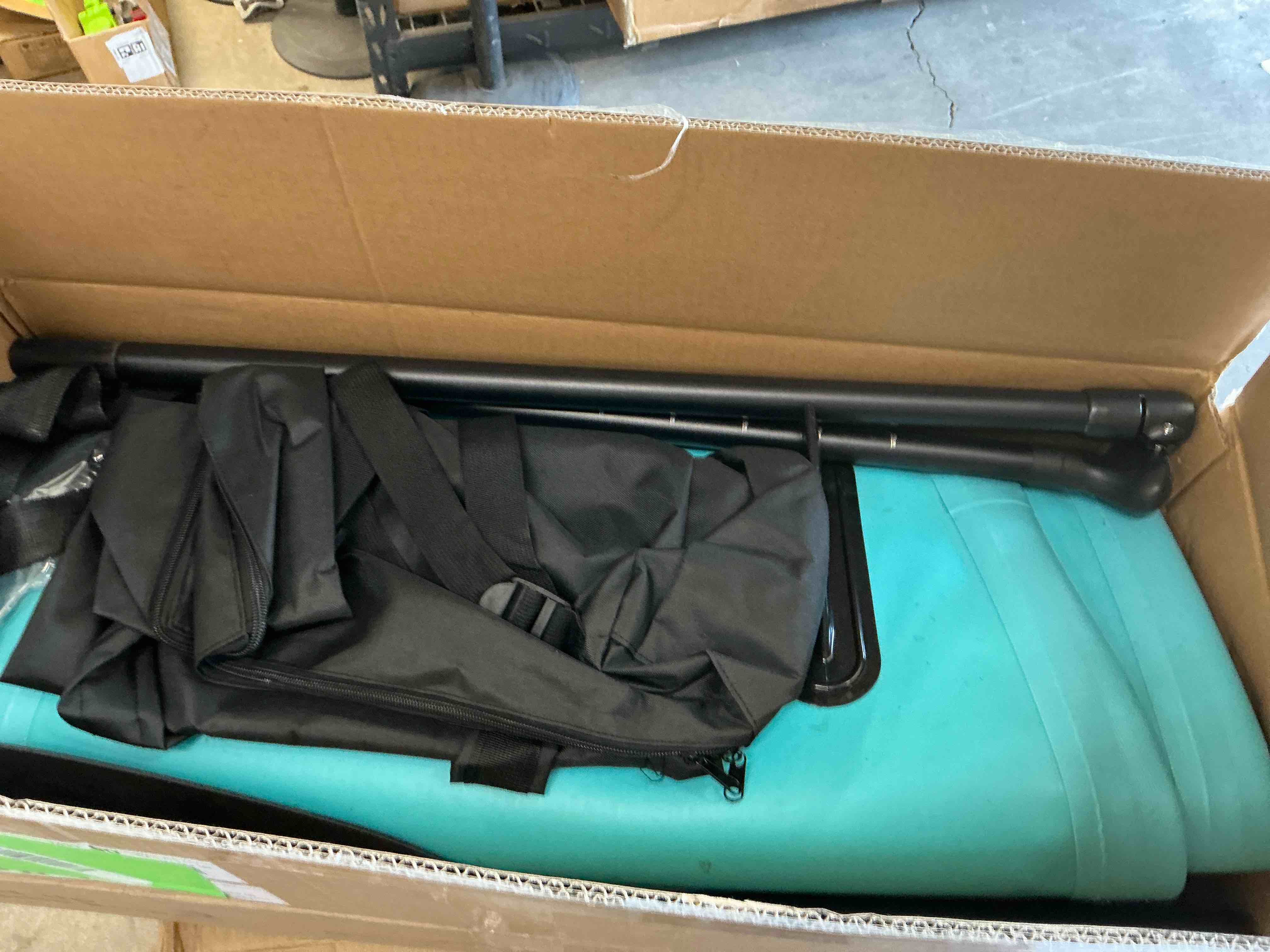 Condition photo showing Good Condition for naipo inflatable paddle board 10ft stand up paddle board 10' sup 6 in.thick board carry bag & fast pumping green