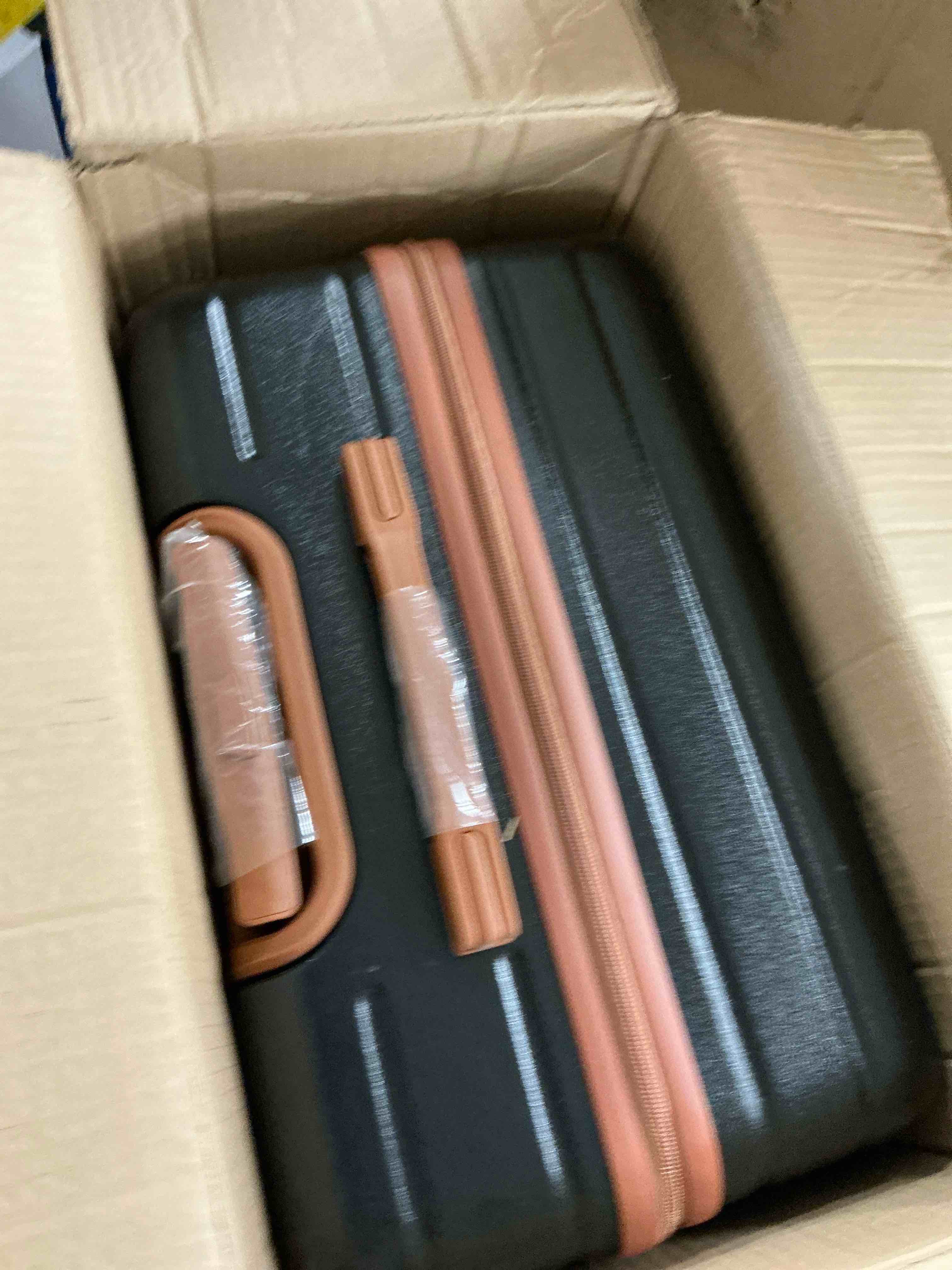 Condition photo showing Good Condition for zimtown 3 piece luggage set, abs hardside lightweight suitcase with tsa lock spinner wheels, black