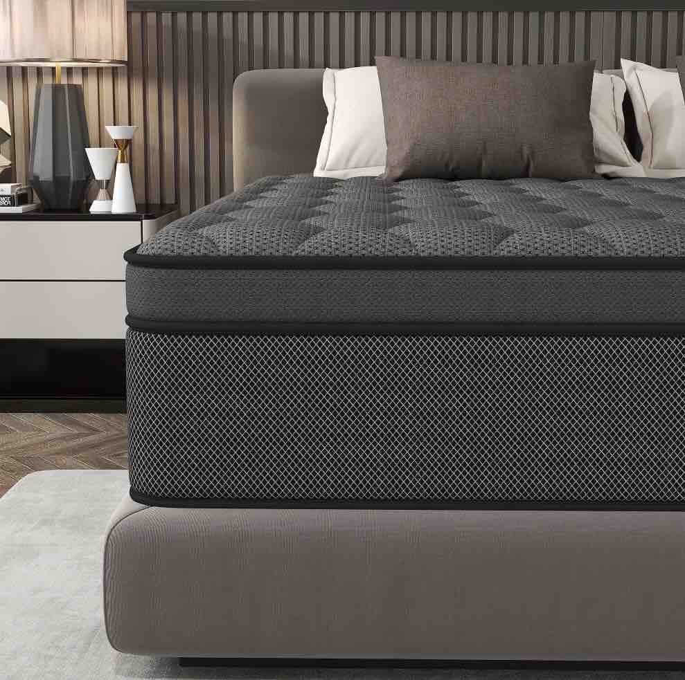 Condition photo showing New/Like New for cicimlu queen mattress 12 inch hybrid gel memory foam & pocket innerspring, pressure-relief, medium firm mattress