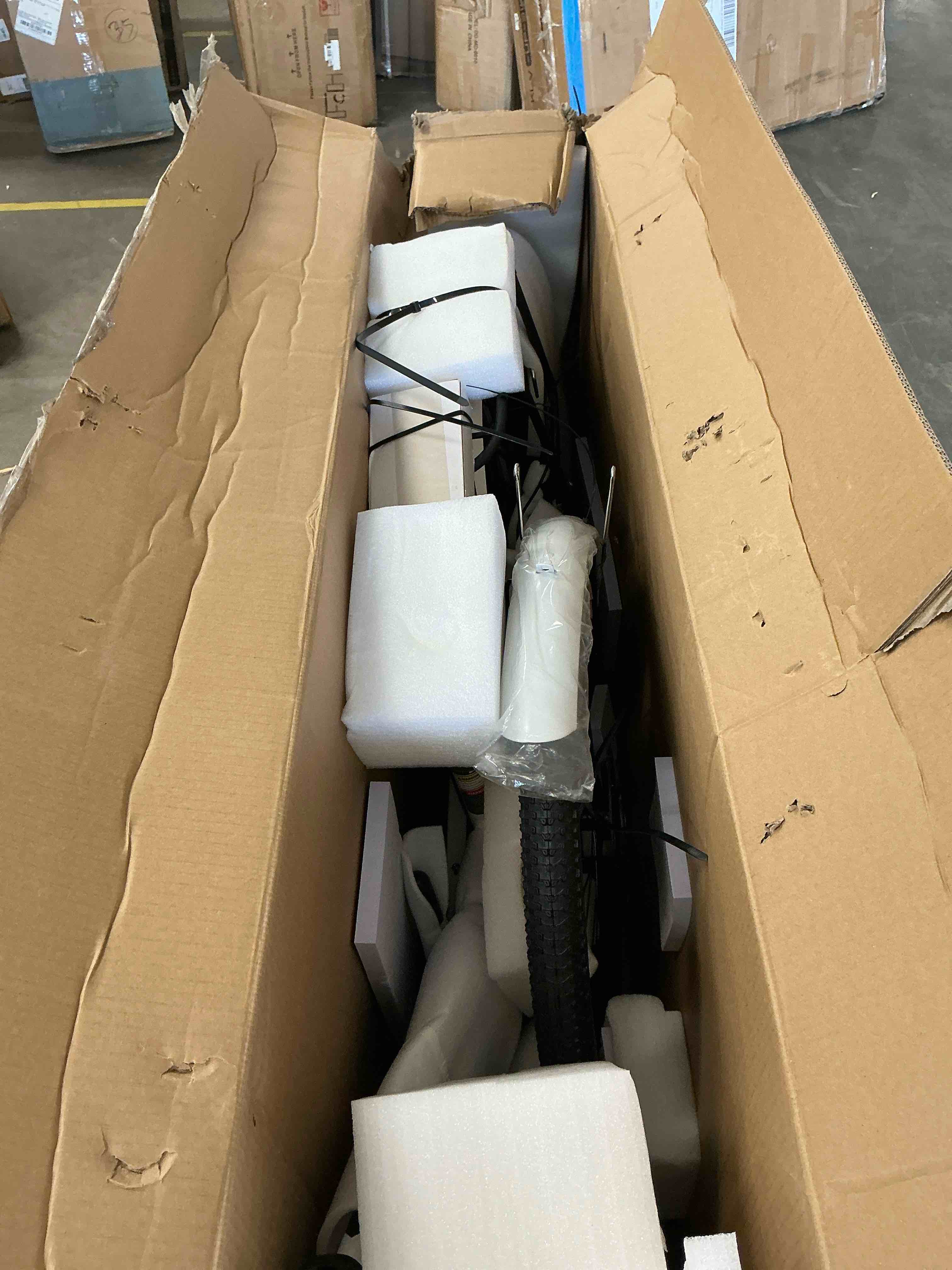 Condition photo showing New/Like New for colorway 26" electric bike for woman, 500w powerful motor, 36v 12ah removable battery e bike, , max. speed 19.9mph electric bicycle ul2849