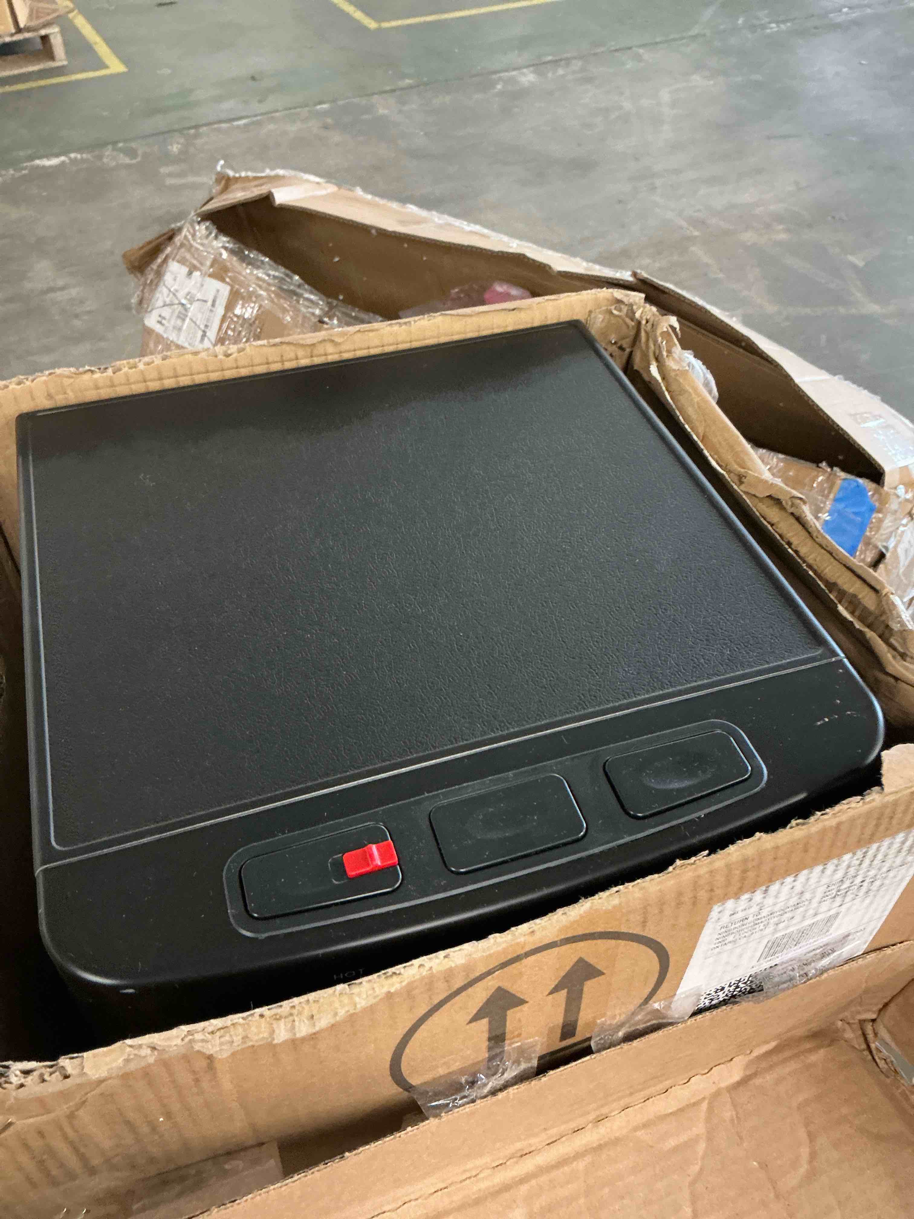 Condition photo showing Good Condition for bottom loading water dispenser with compressor cooling, stainless steel body & aluminum motor, high dispensing area, safety lock