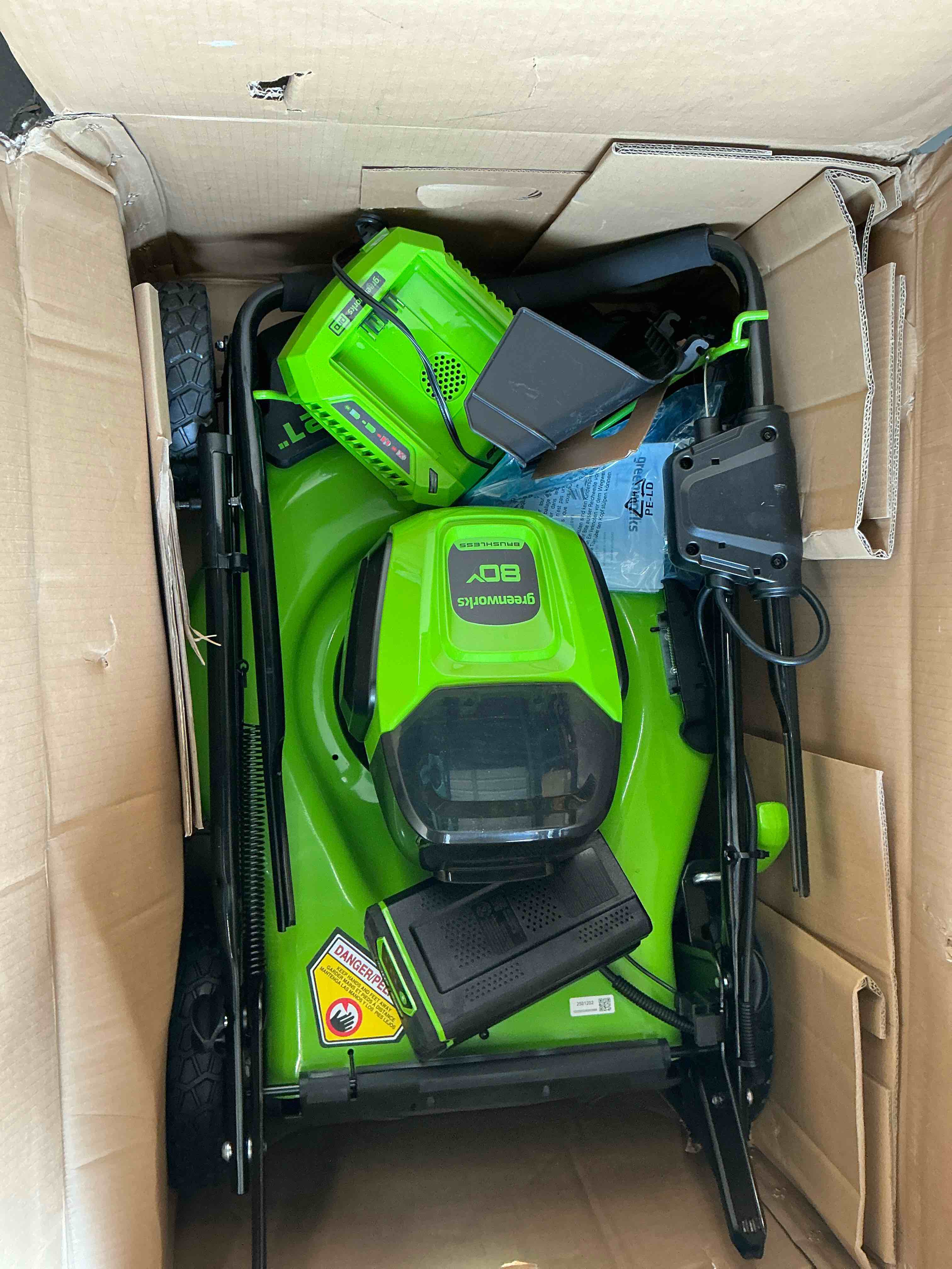 Condition photo showing Good Condition for greenworks 80v 21" push mower with (1) 4ah battery & charger 2501202vt?