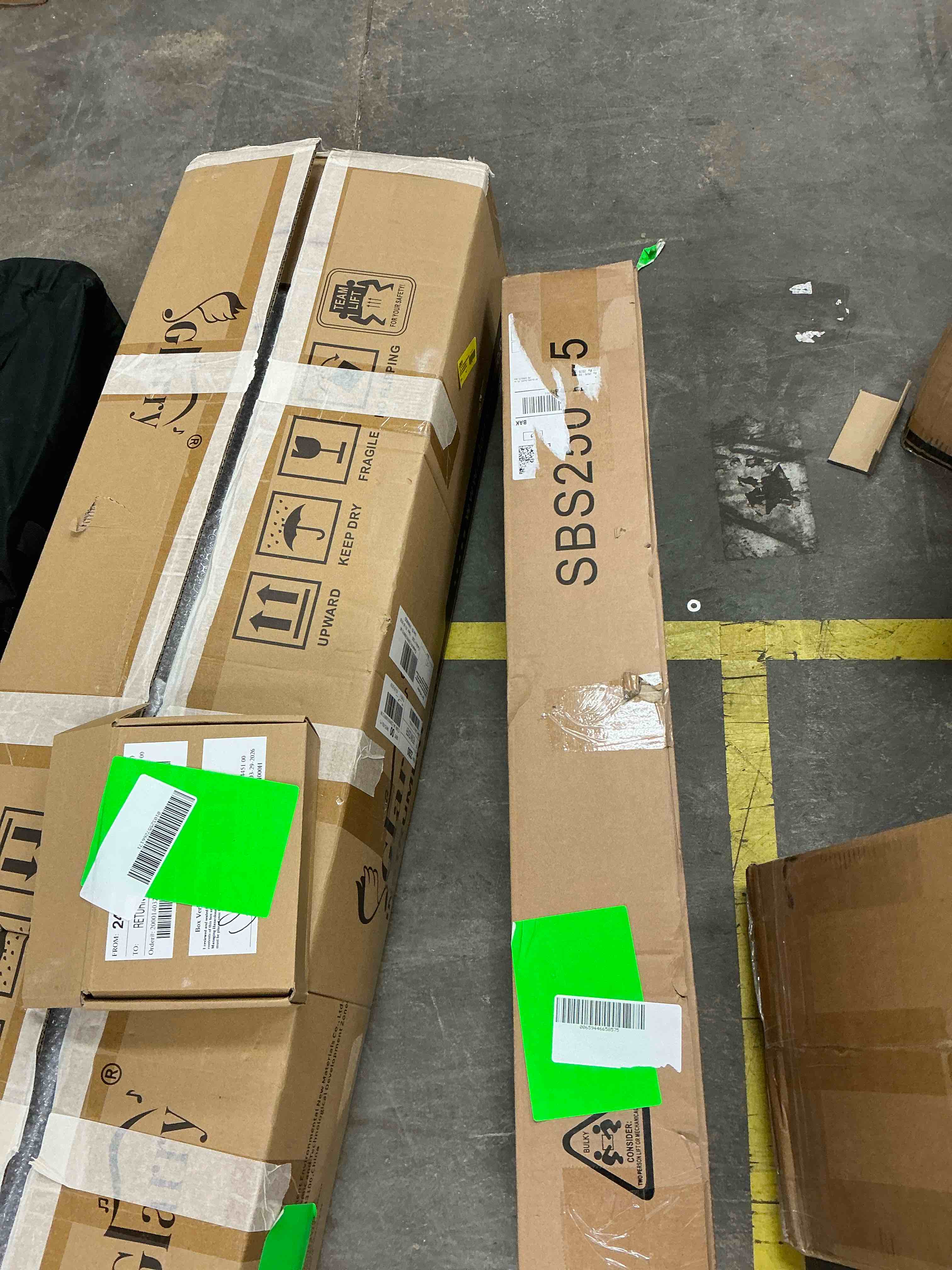 Condition photo showing New/Like New for qftime 5" metal twin box spring, mattress foundation, heavy-duty, easy assembly