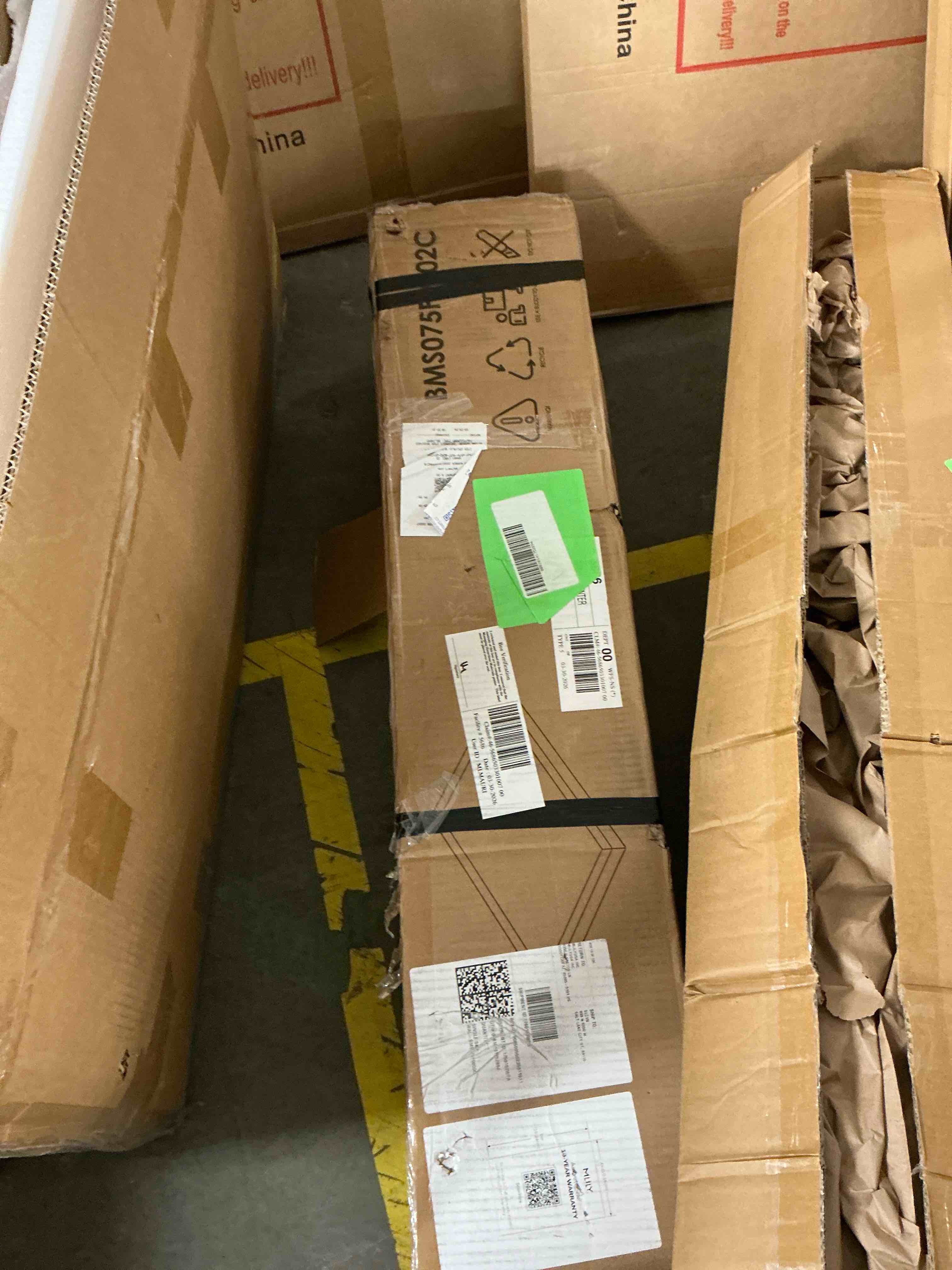 Condition photo showing Good Condition for egohome 7.5 inch full size metal box spring, easy assembly mattress foundation, 75"*54"*7.5" full
