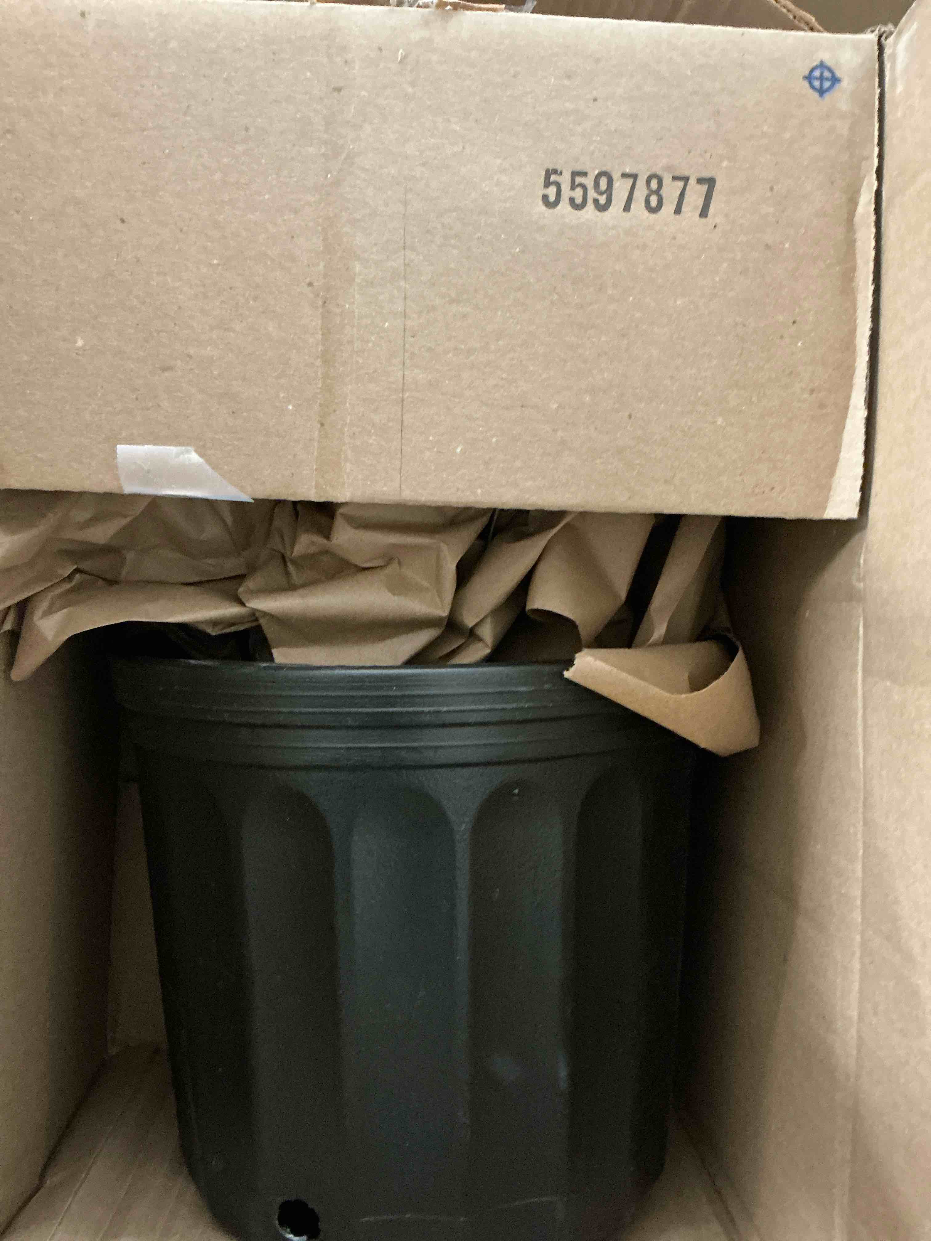 Condition photo showing New/Like New for plastic garden nursery pots  set of 20