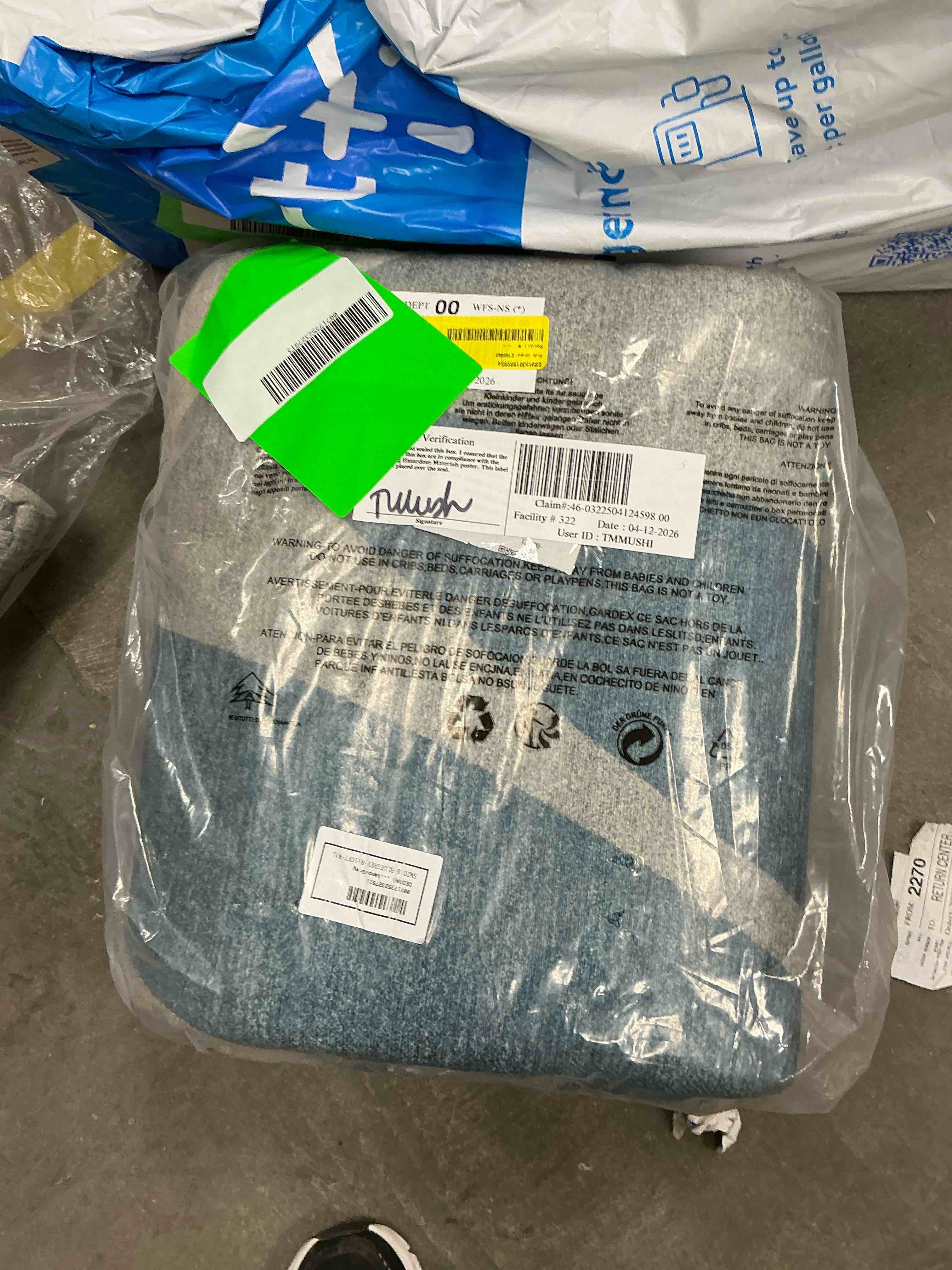 Condition photo showing New/Like New for deorab outdoor rug 8 x10 chenille patio rug three-layer material imitation silicone spot molding camping outside rv mat blue&grey