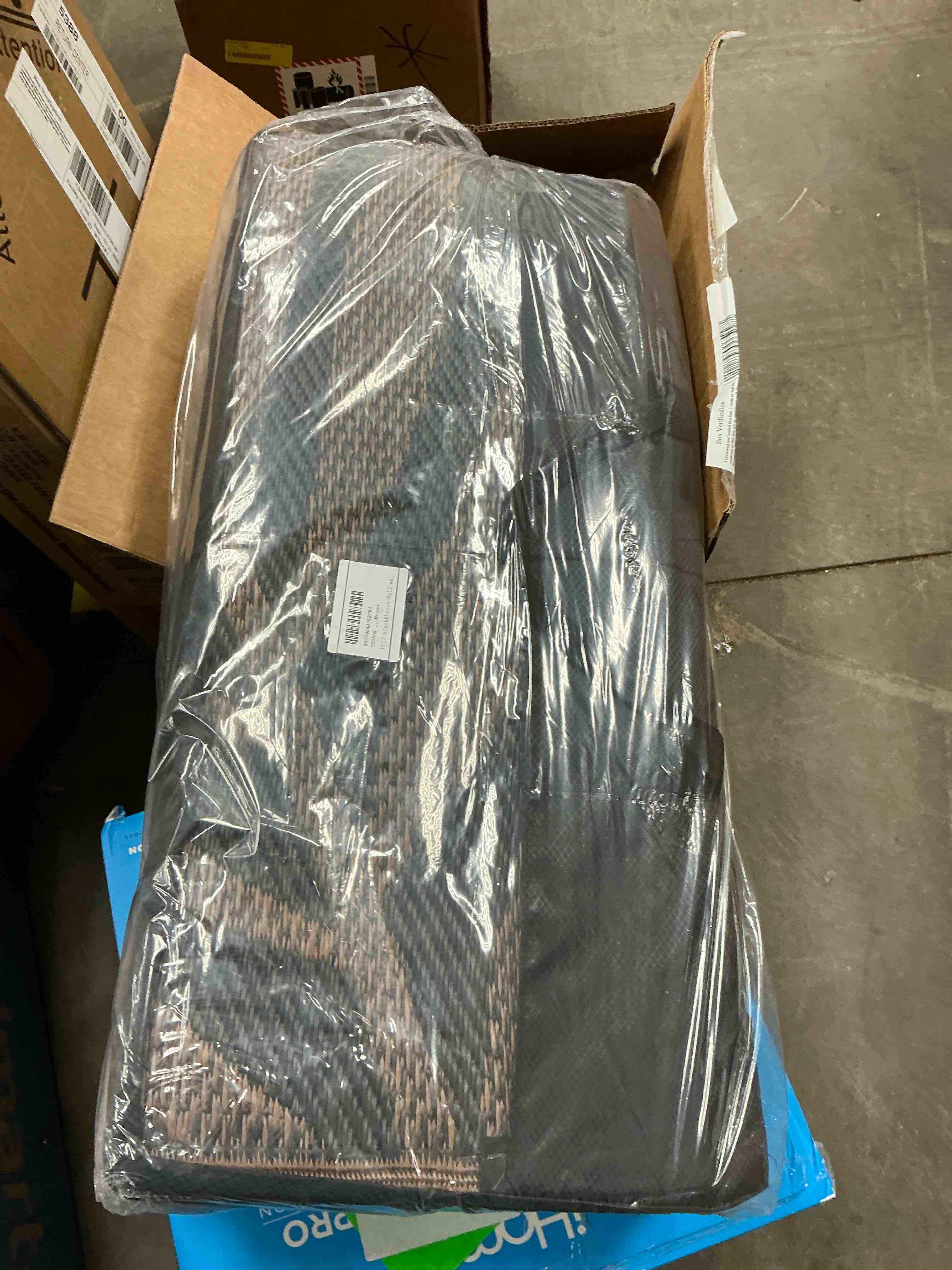 Condition photo showing New/Like New for deorab 9 x12  outdoor rugs patio waterproof outside mat reversible plastic camping carpet black & brown