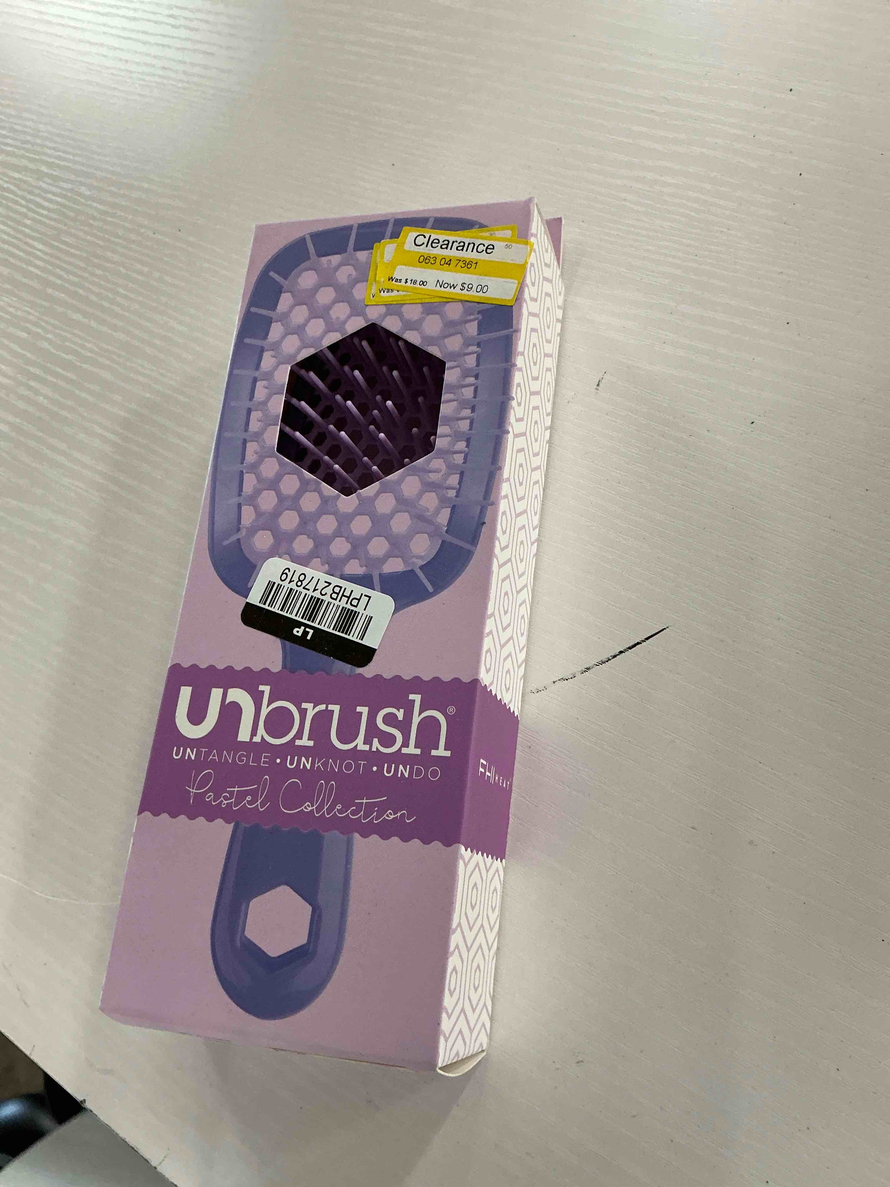 Condition photo showing New/Like New for fhi heat unbrush detangling brush for pain-free brushing on all wet or dry hair types — durable duoflex anti-static bristles, lightweight handle, vented hair brush
