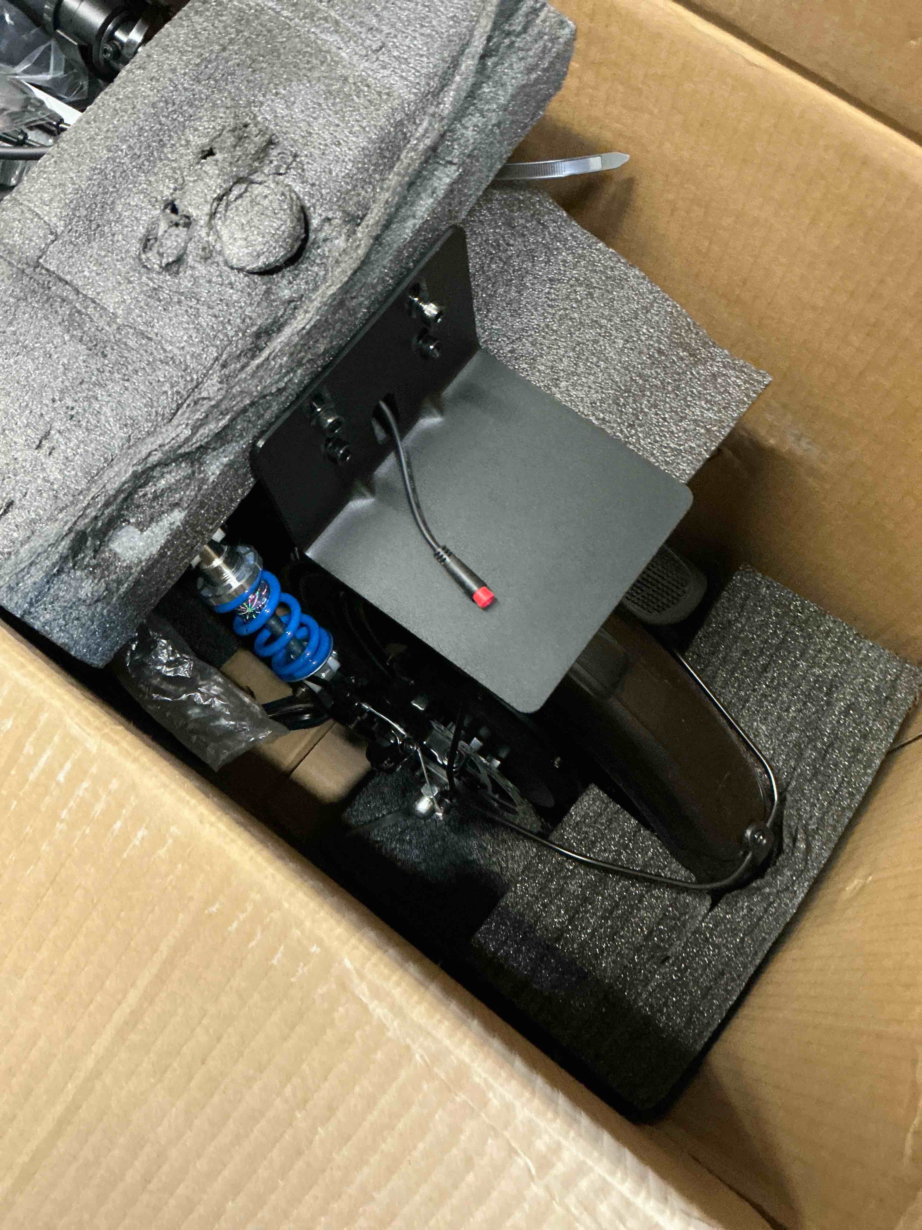https://s3.amazonaws.com/lotting-images-prod/EmanualPiazza/GRA1944884_1777483708220.jpeg