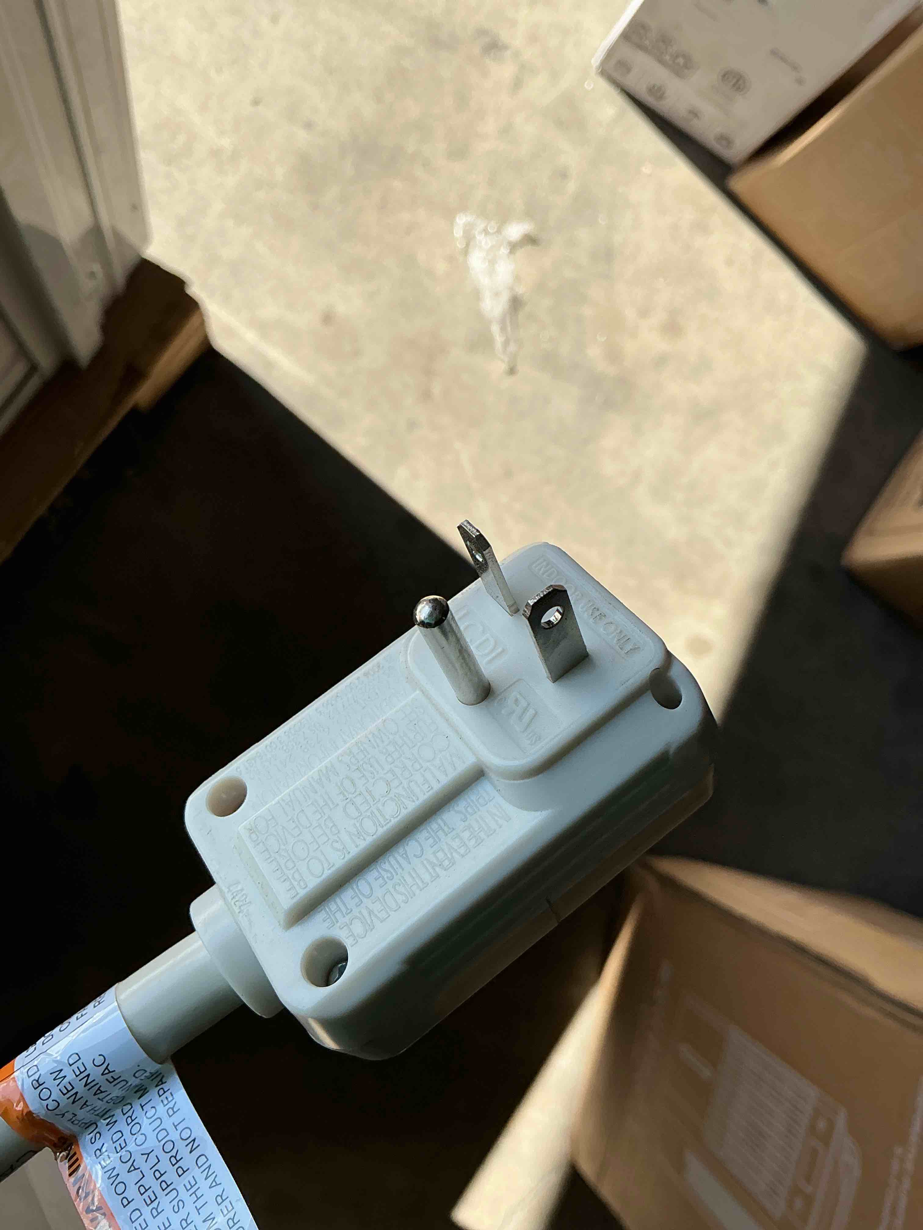 https://s3.amazonaws.com/lotting-images-prod/EmanualPiazza/GRA1944964_1777580457344.jpeg