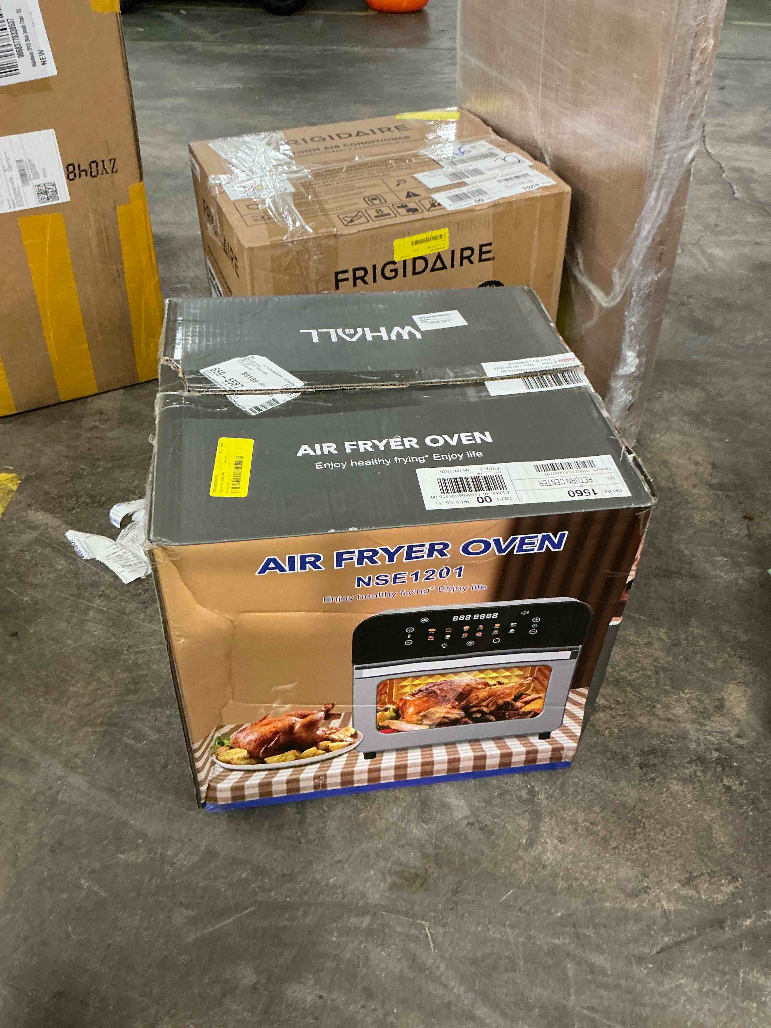 Condition photo showing Good Condition for whall 12qt touchscreen air fryer toaster oven 12 pre-set menus clear window less oil