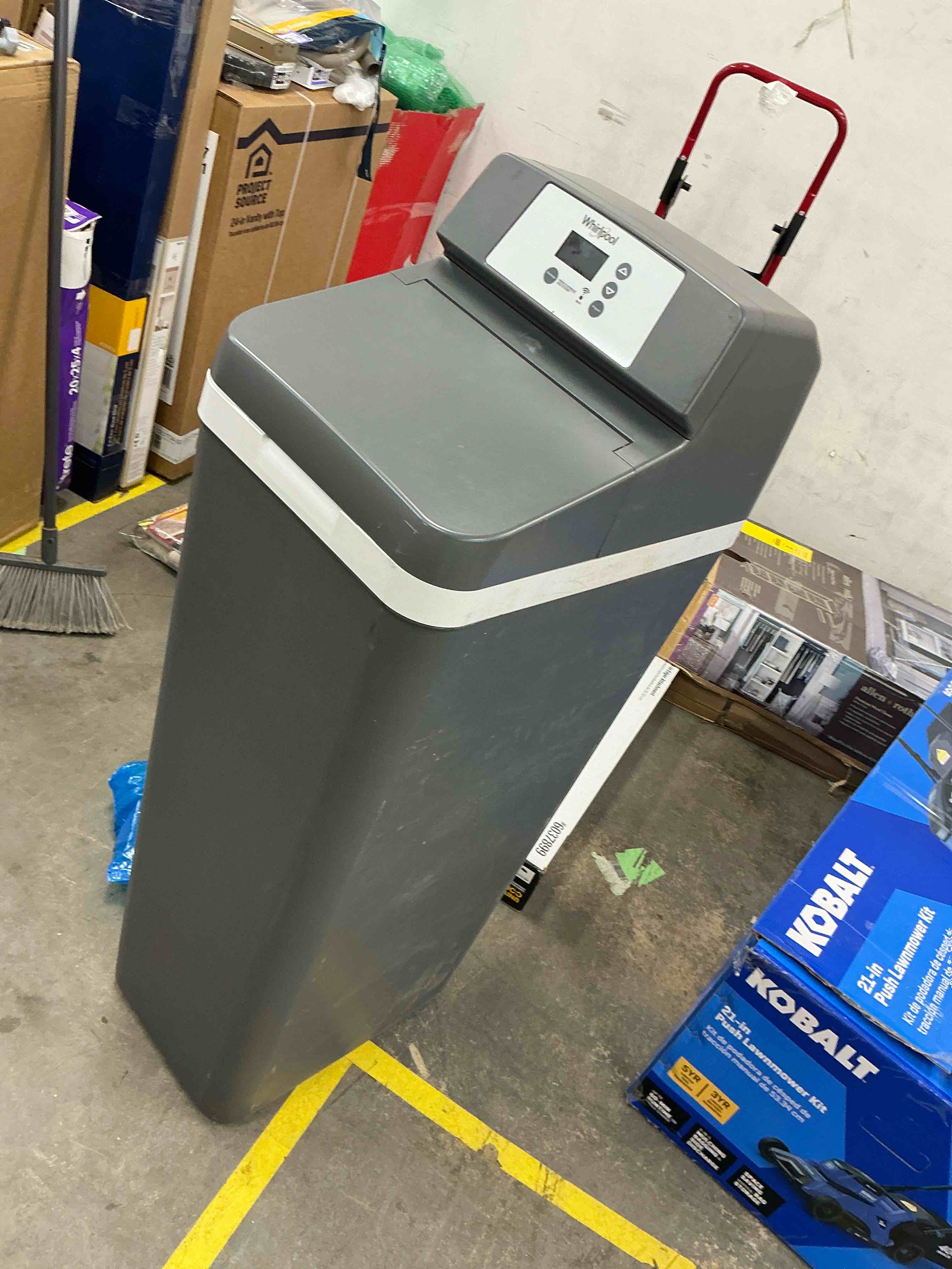 Condition photo showing Good Condition for whirlpool 46000 -grain pro series wi-fi enabled smart water softener for hard water and iron reduction