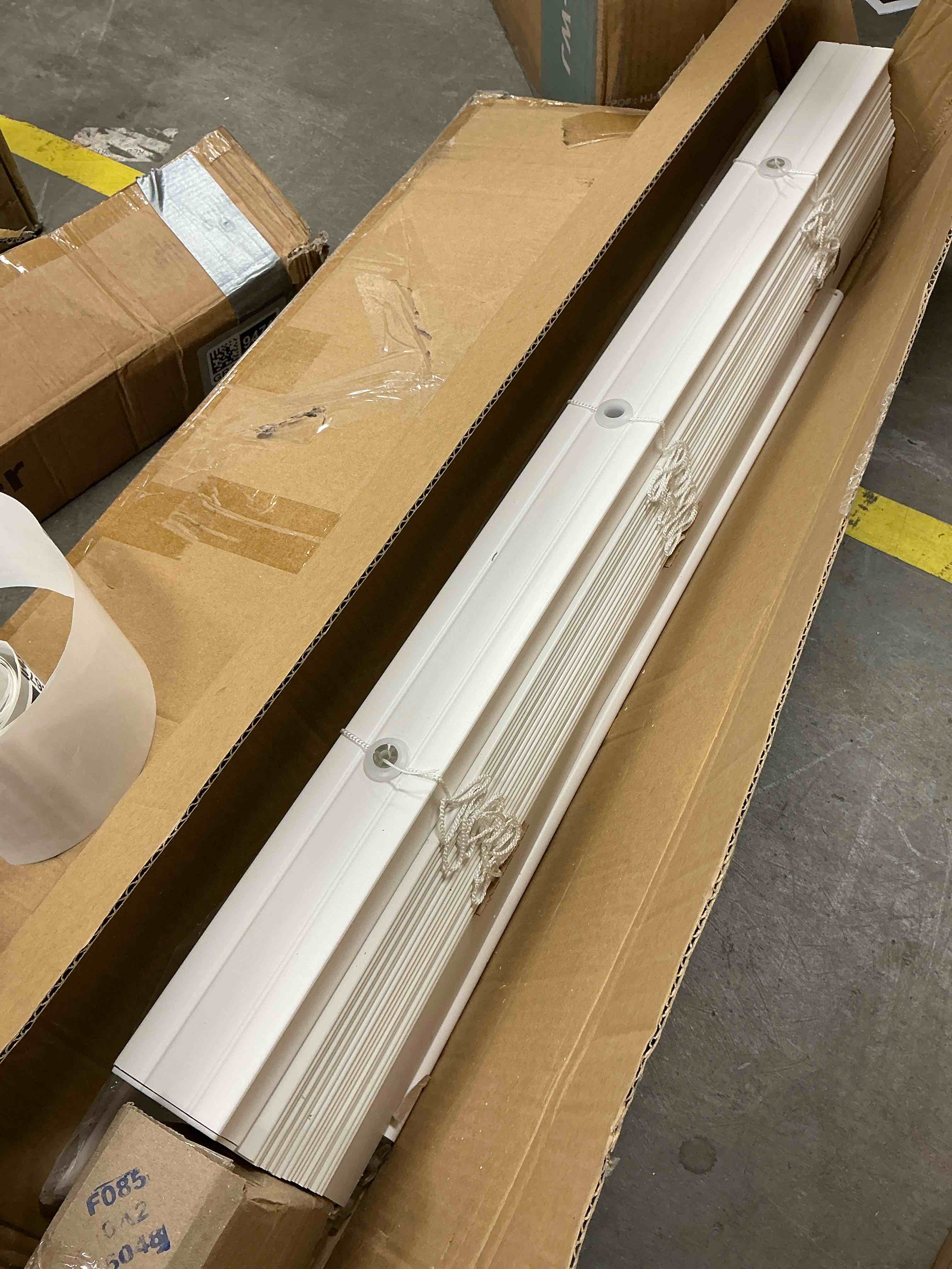 Condition photo showing Good Condition for lotus & windoware cordless 2" faux wood room darkening horizontal blind, snow white