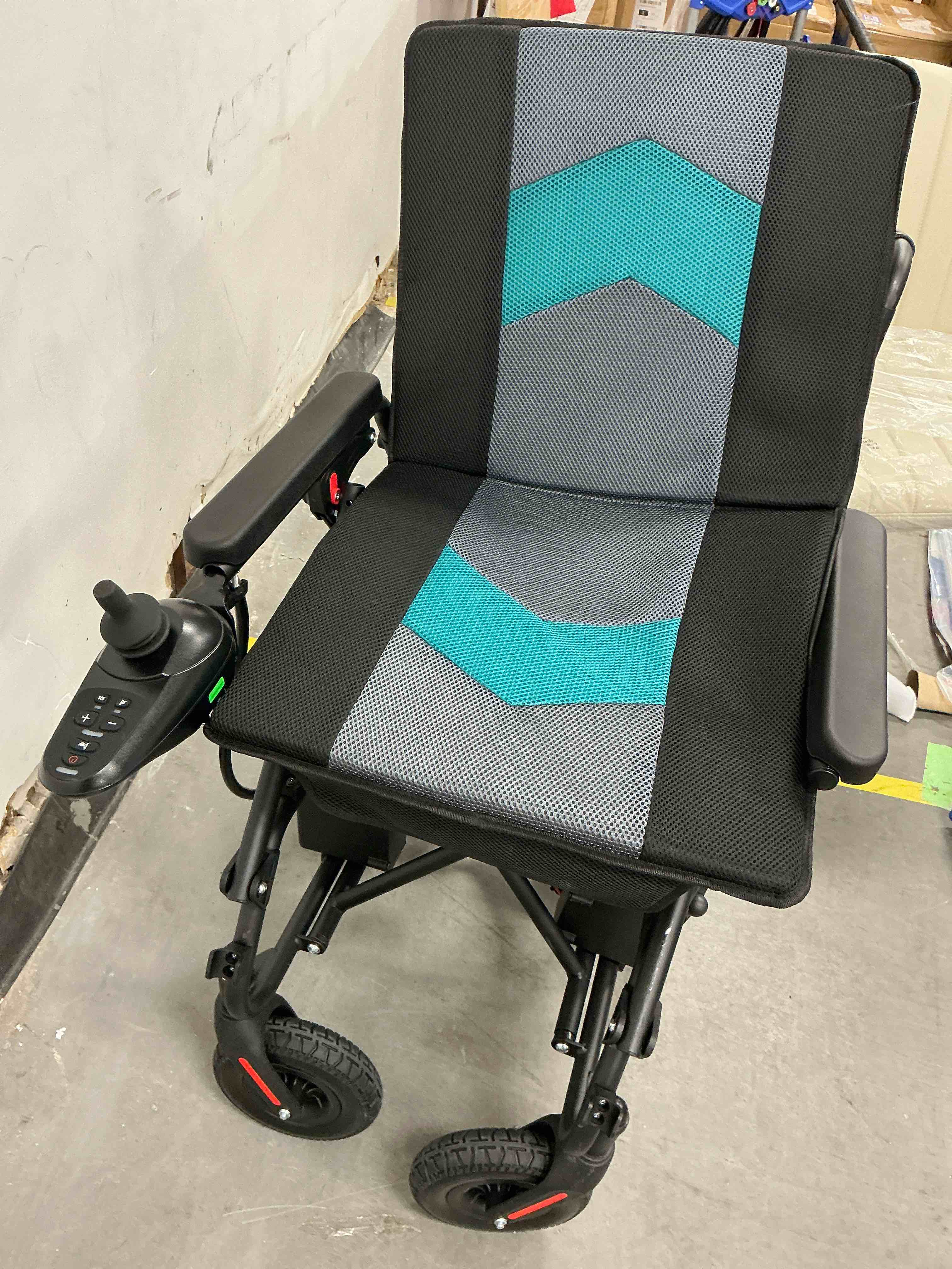 Condition photo showing Good Condition for coolhut electric wheelchair, 20+ miles long-range (350lbs) lightweight portable electric wheelchair for adults, smart motorized mobility scooter with 360° joystick,