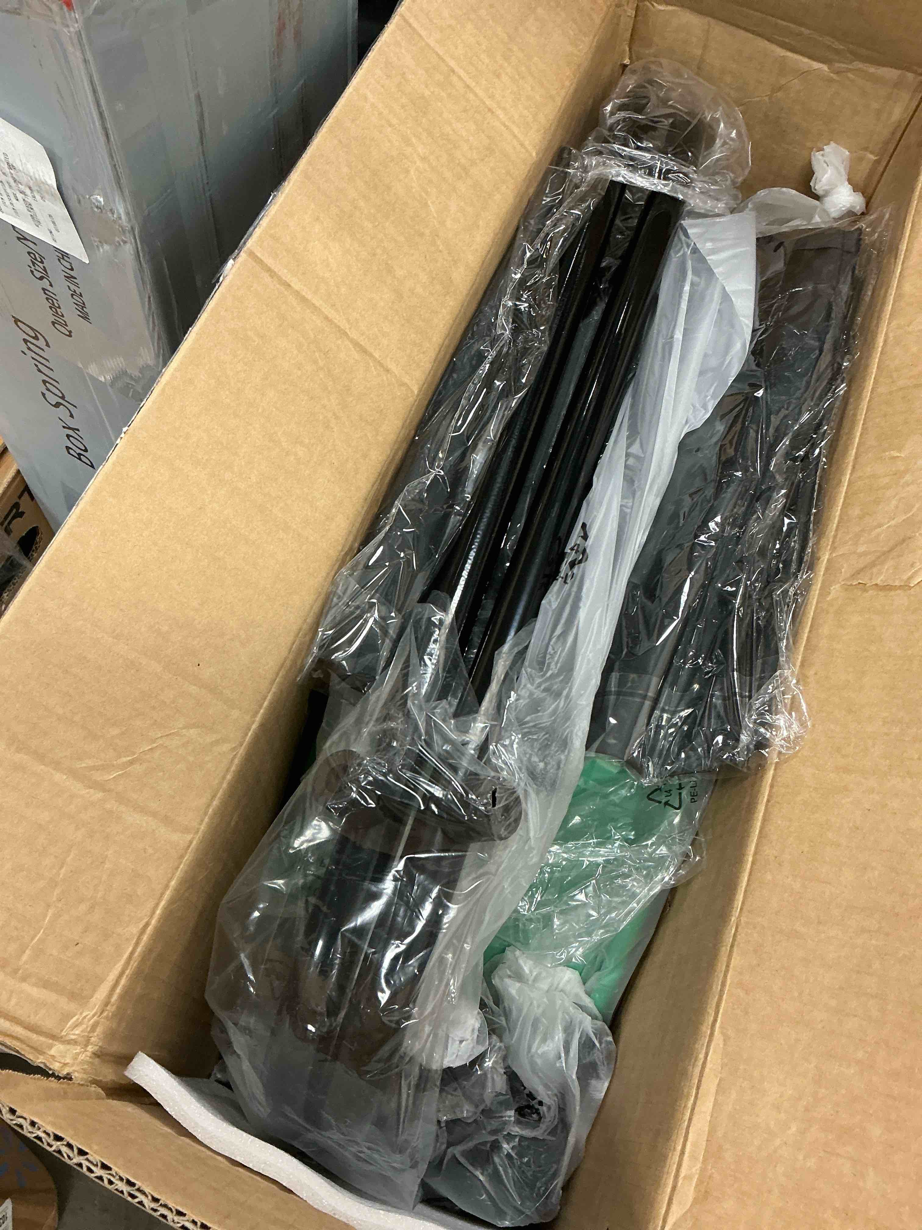 Condition photo showing New/Like New for industrial fan 24 up to 8800 cfm high velocity fan with 3 speeds heavy duty blower equipped waterproof cover 360° adjustment green