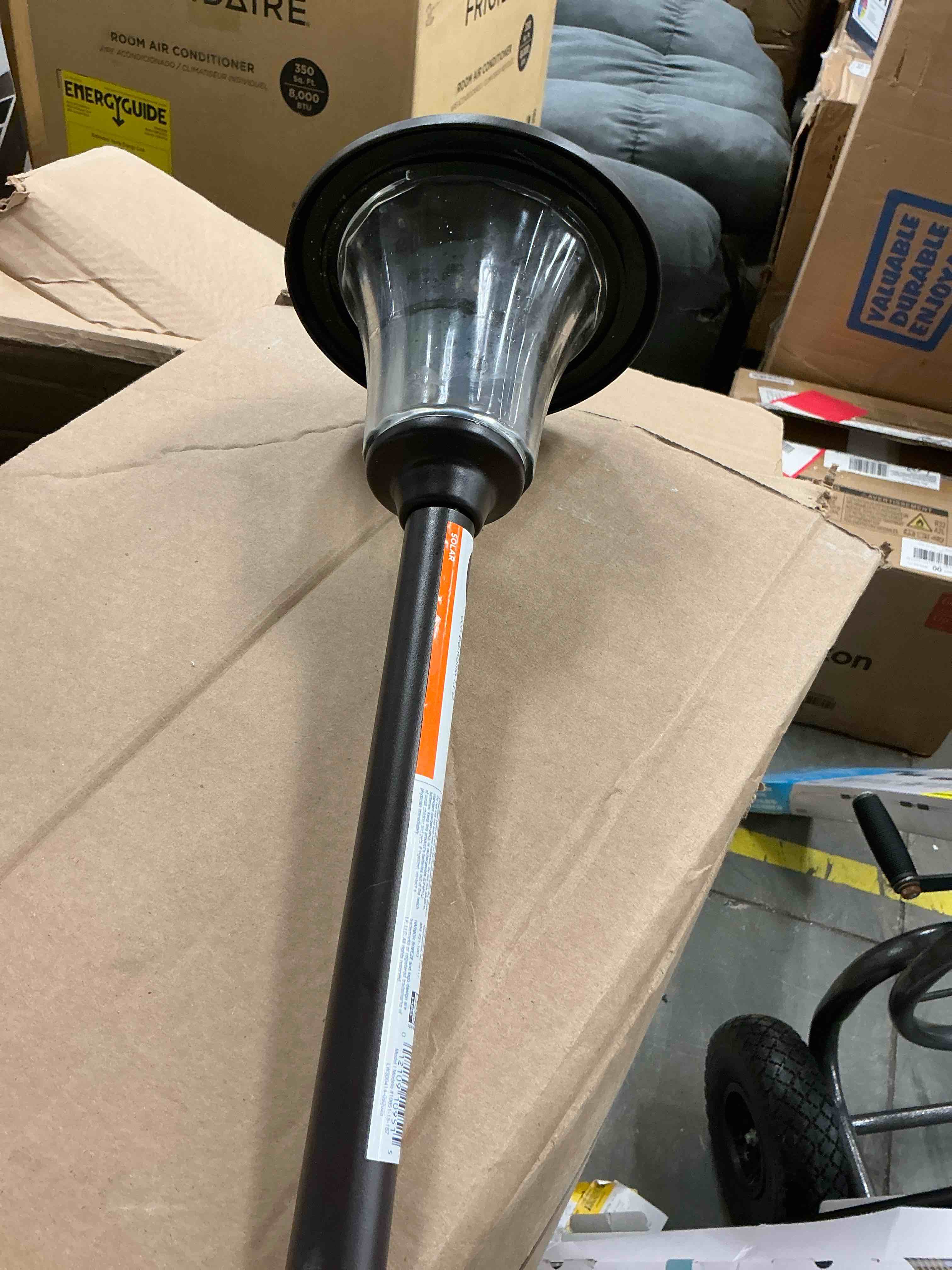 Condition photo showing Good Condition for harbor breeze 15 -lumens oil-rubbed bronze solar led outdoor path light with dusk-to-dawn sensor