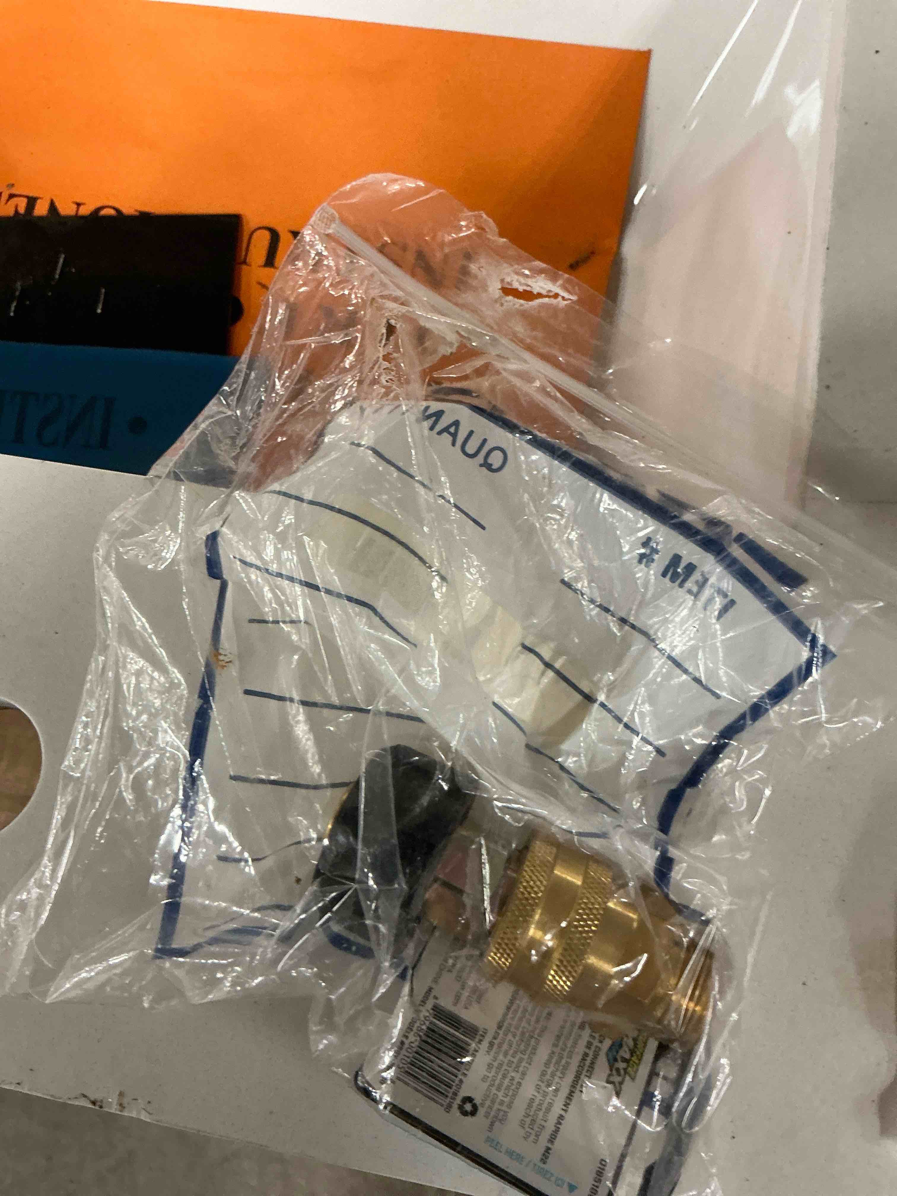 Condition photo showing Good Condition for surfacemaxx 3/8-in brass quick disconnect socket set for gas and electric pressure washers up to 4500 psi
