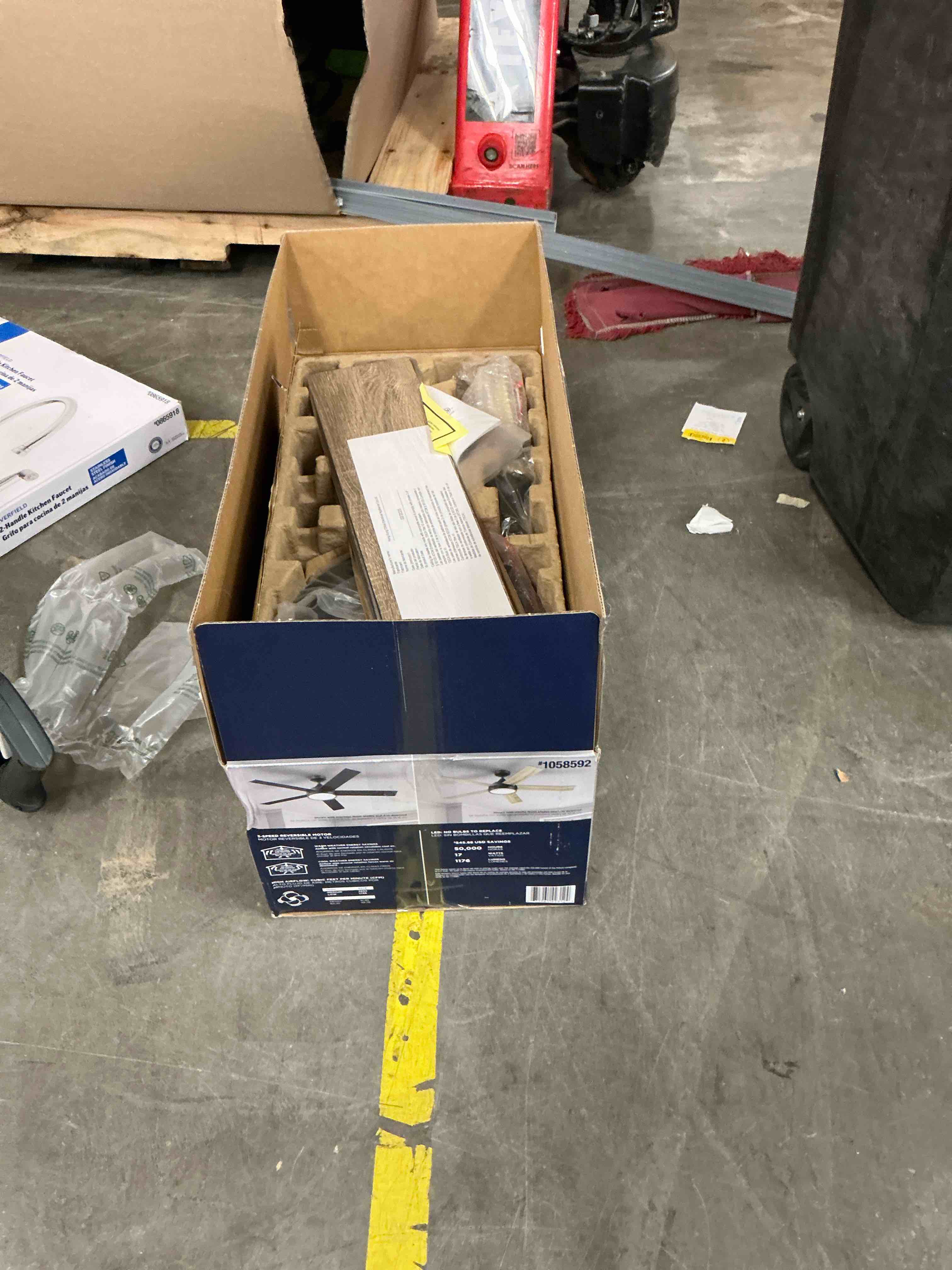 Condition photo showing New/Like New for harbor breeze camden 52-in matte indoor ceiling fan with light remote (5-blade)