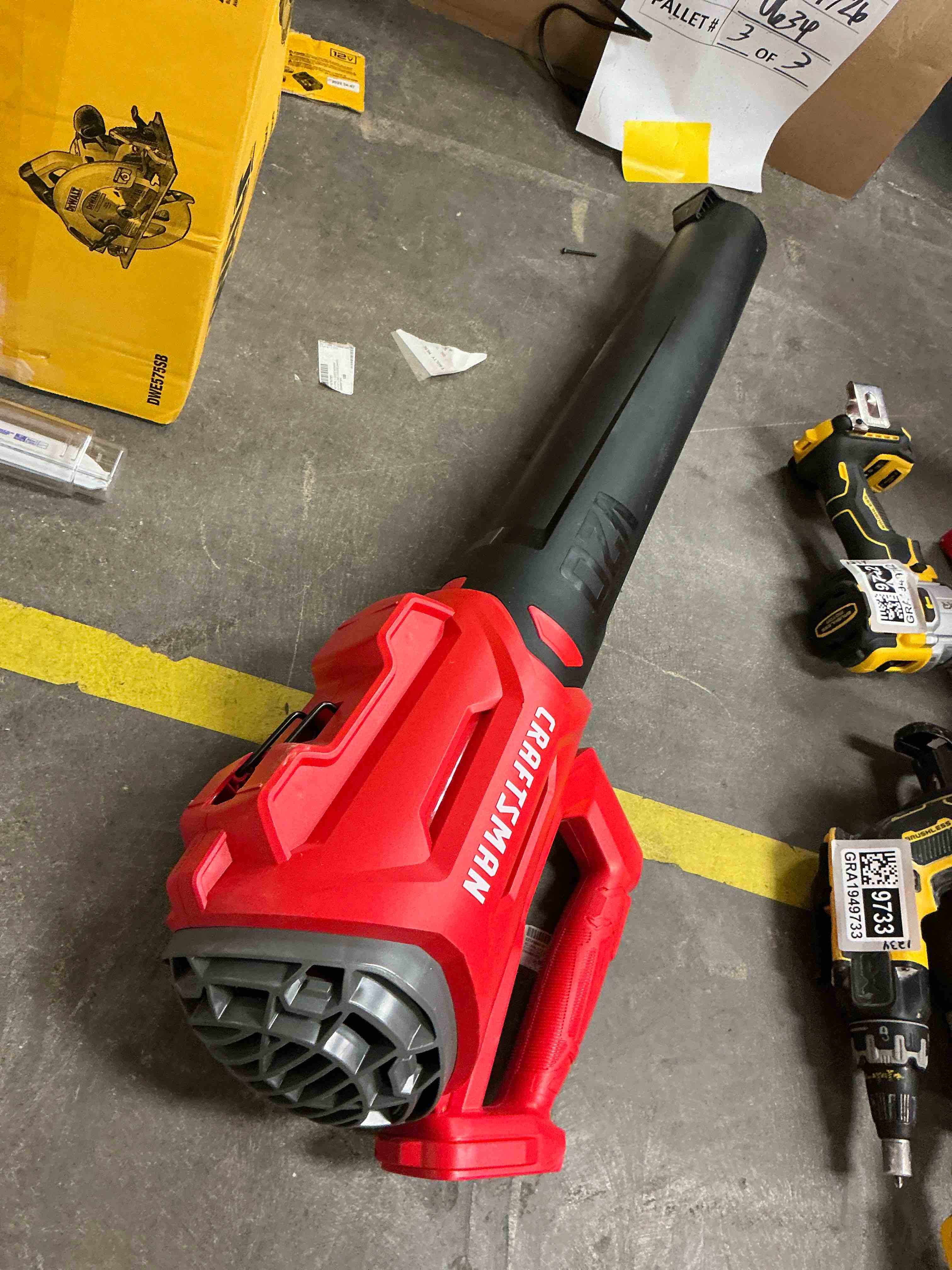 Condition photo showing Good Condition for craftsman v20 20-volt 380-cfm 100-mph battery handheld leaf blower-tool only