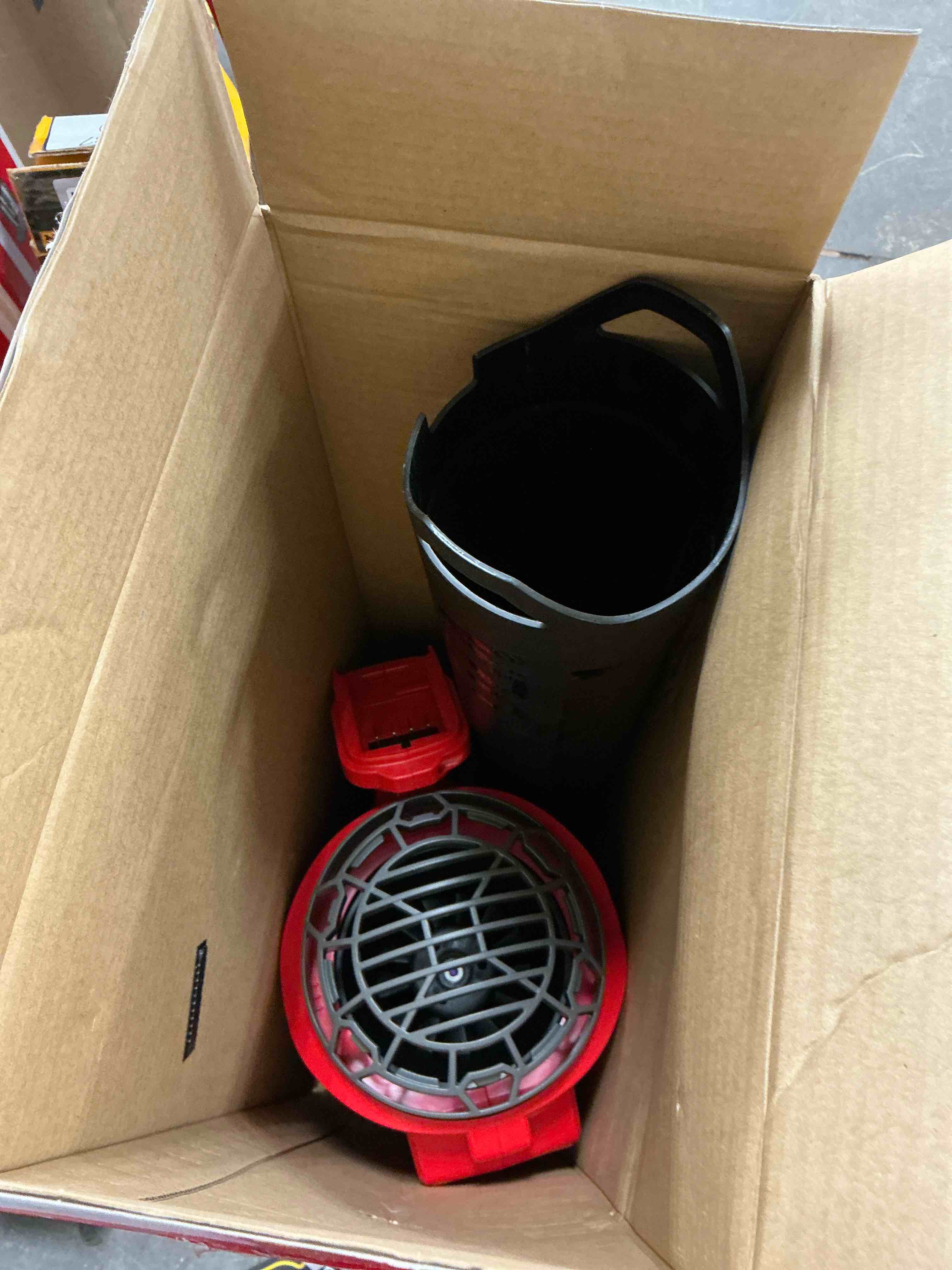 Condition photo showing Good Condition for craftsman v20 20-volt 380-cfm 100-mph battery handheld leaf blower-tool only