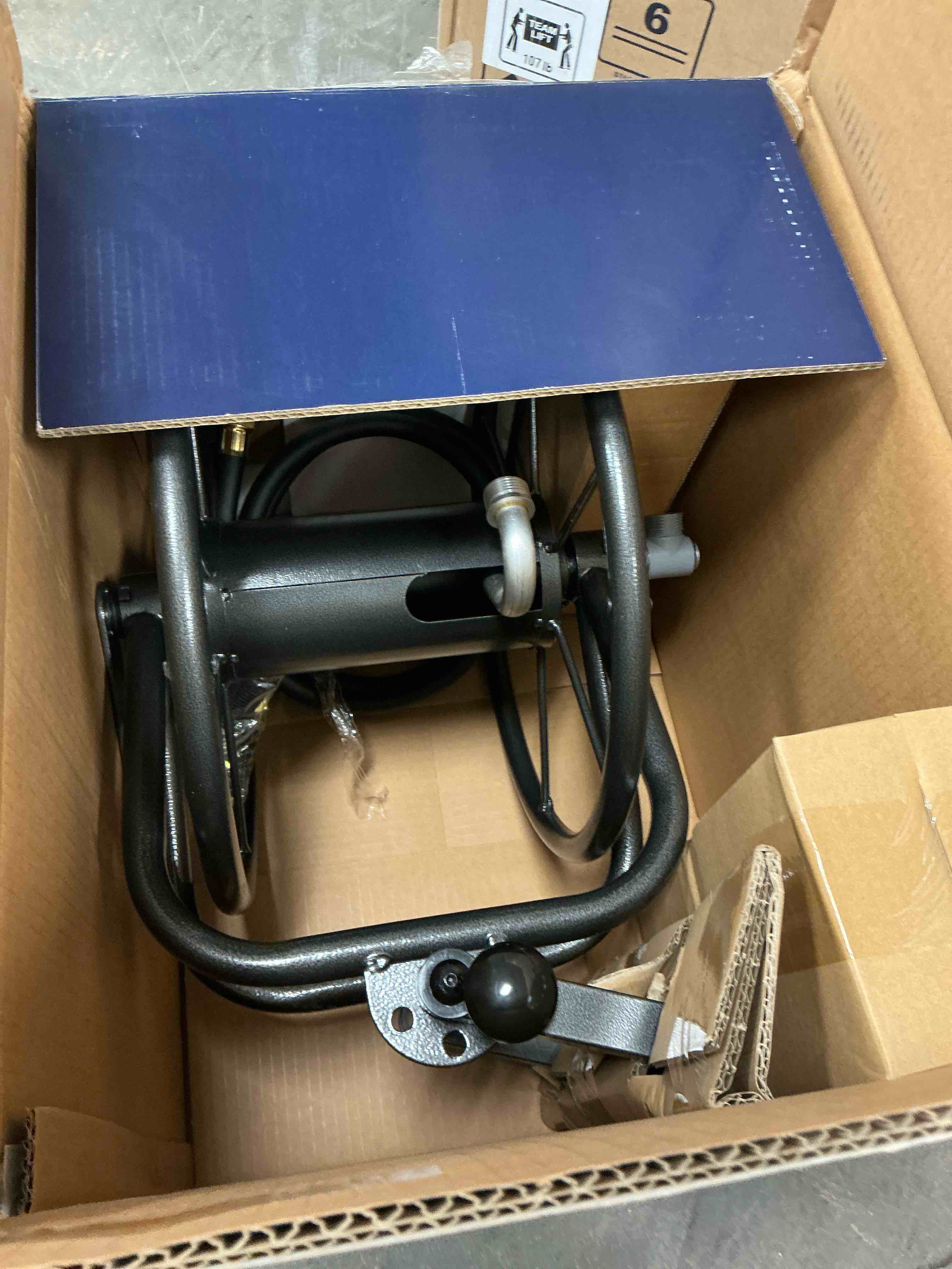 Condition photo showing Good Condition for project source steel 125-ft wall-mount hose reel