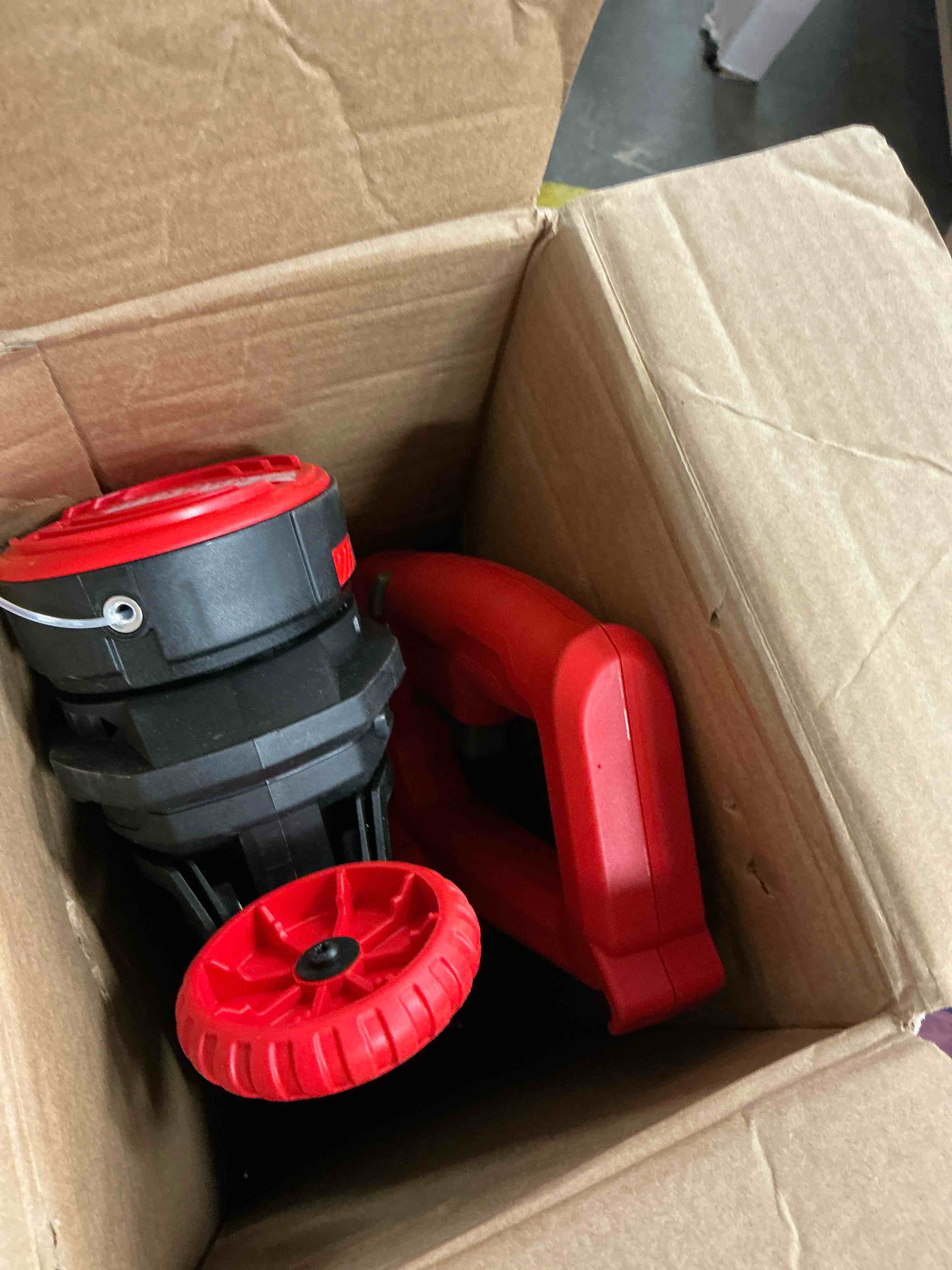 Condition photo showing Good Condition for craftsman v20 20-volt max 10-in straight shaft battery string trimmer edger conversion capable (charger included)