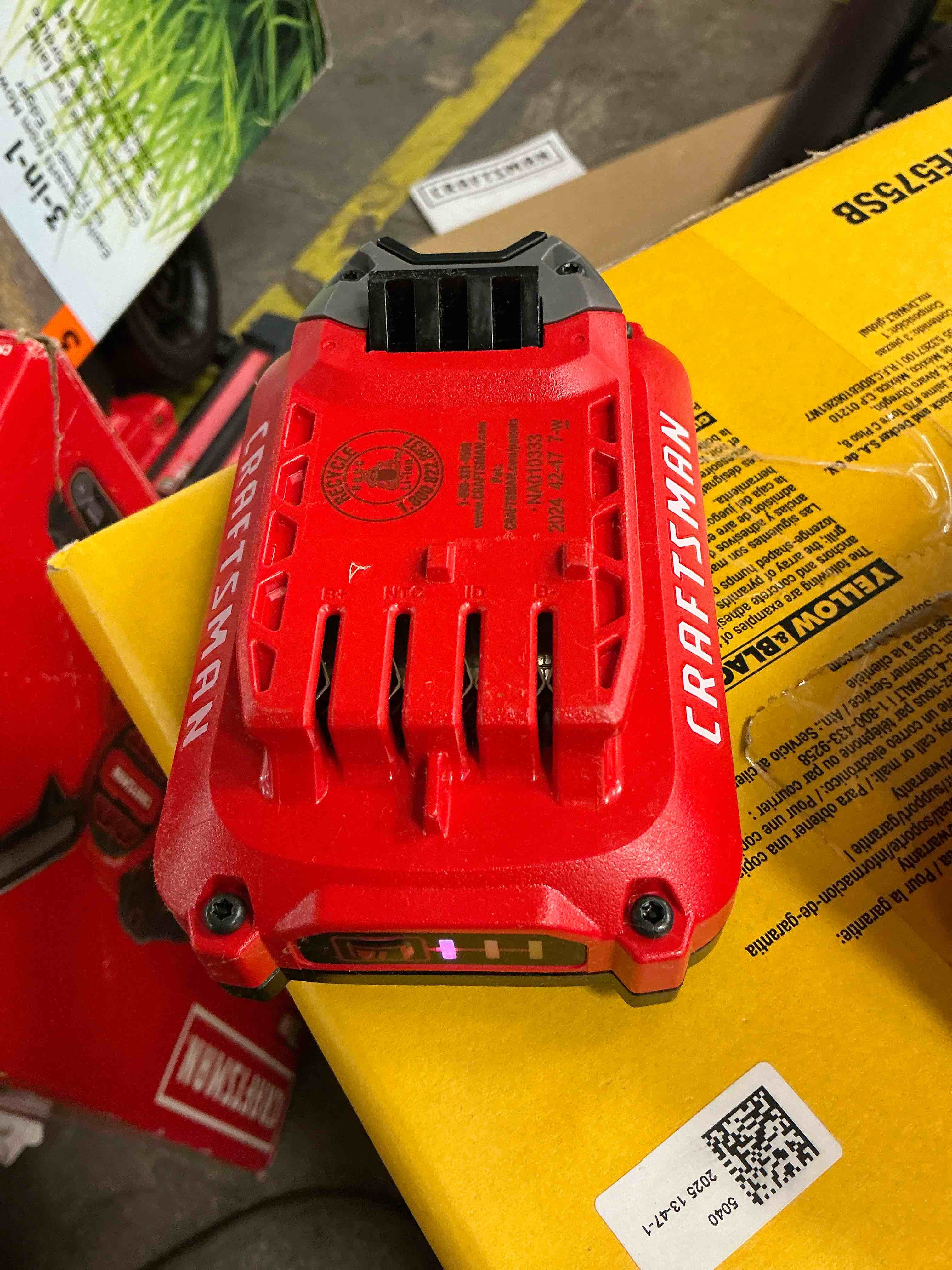 Condition photo showing Good Condition for craftsman v20 20 -volt 1 -pack battery ( 2.0 ah lithium-ion )