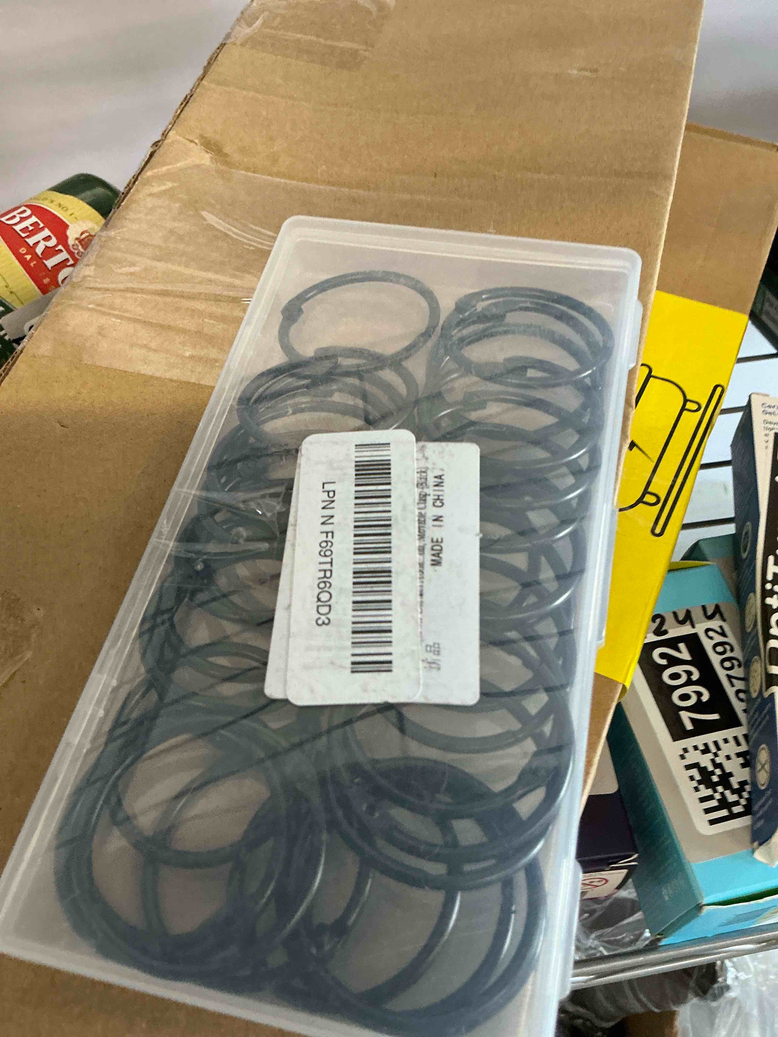 Condition photo showing New/Like New for 36pcs shower curtain rings, rust-resistant metal round shower hooks for bathroom rod curtains, changing room, windows, home decoration, movable clasp (black)